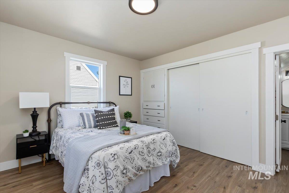 219 Buena Vista Street, Twin Falls, Idaho 83301, 2 Bedrooms, 2 Bathrooms, Residential For Sale, Price $279,000, 98925436