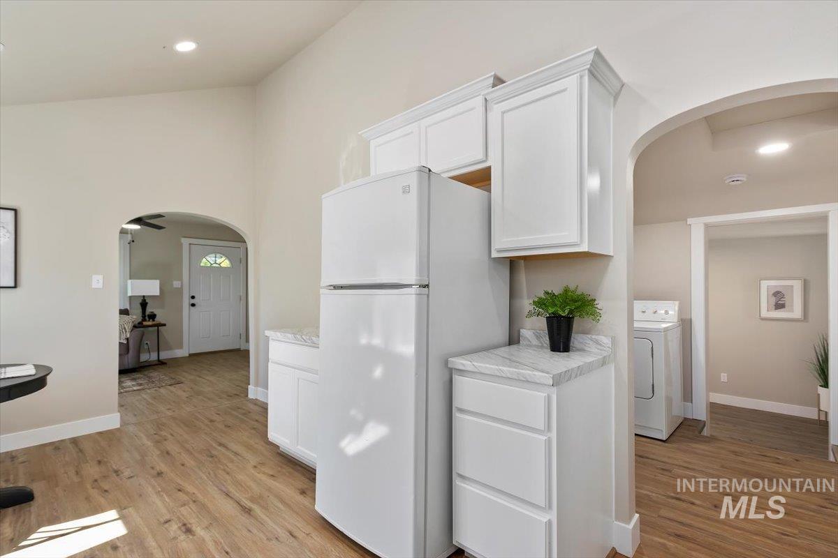 219 Buena Vista Street, Twin Falls, Idaho 83301, 2 Bedrooms, 2 Bathrooms, Residential For Sale, Price $279,000, 98925436