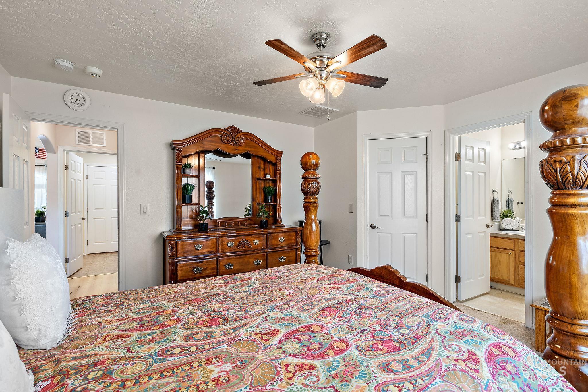 3013 Mimosa Ln, Emmett, Idaho 83617, 3 Bedrooms, 2 Bathrooms, Residential For Sale, Price $359,900, 98925443