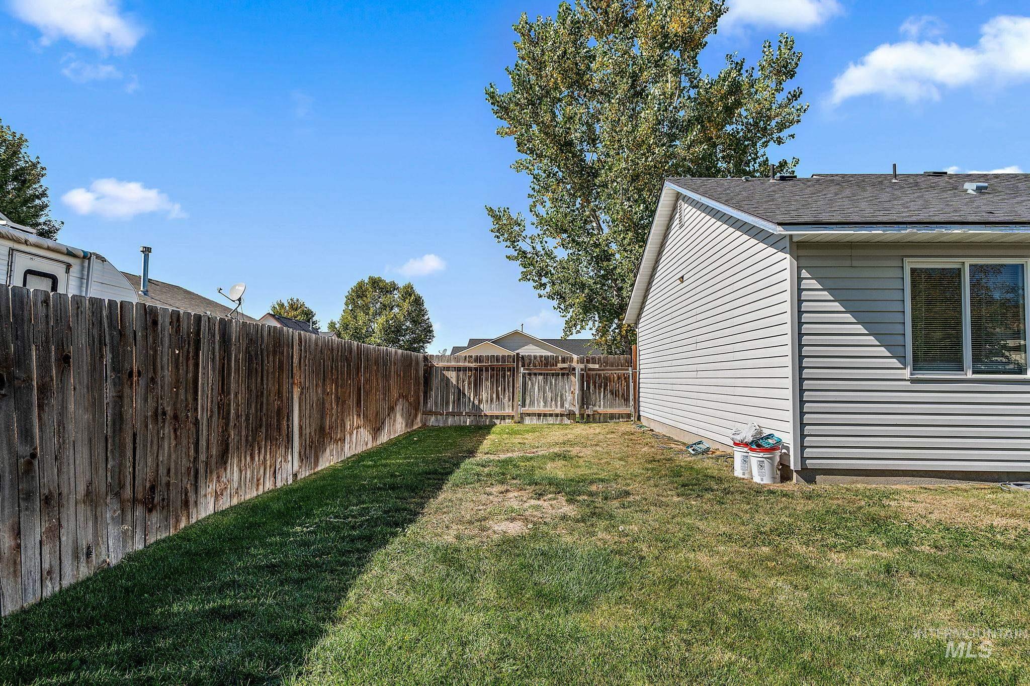 3013 Mimosa Ln, Emmett, Idaho 83617, 3 Bedrooms, 2 Bathrooms, Residential For Sale, Price $359,900, 98925443