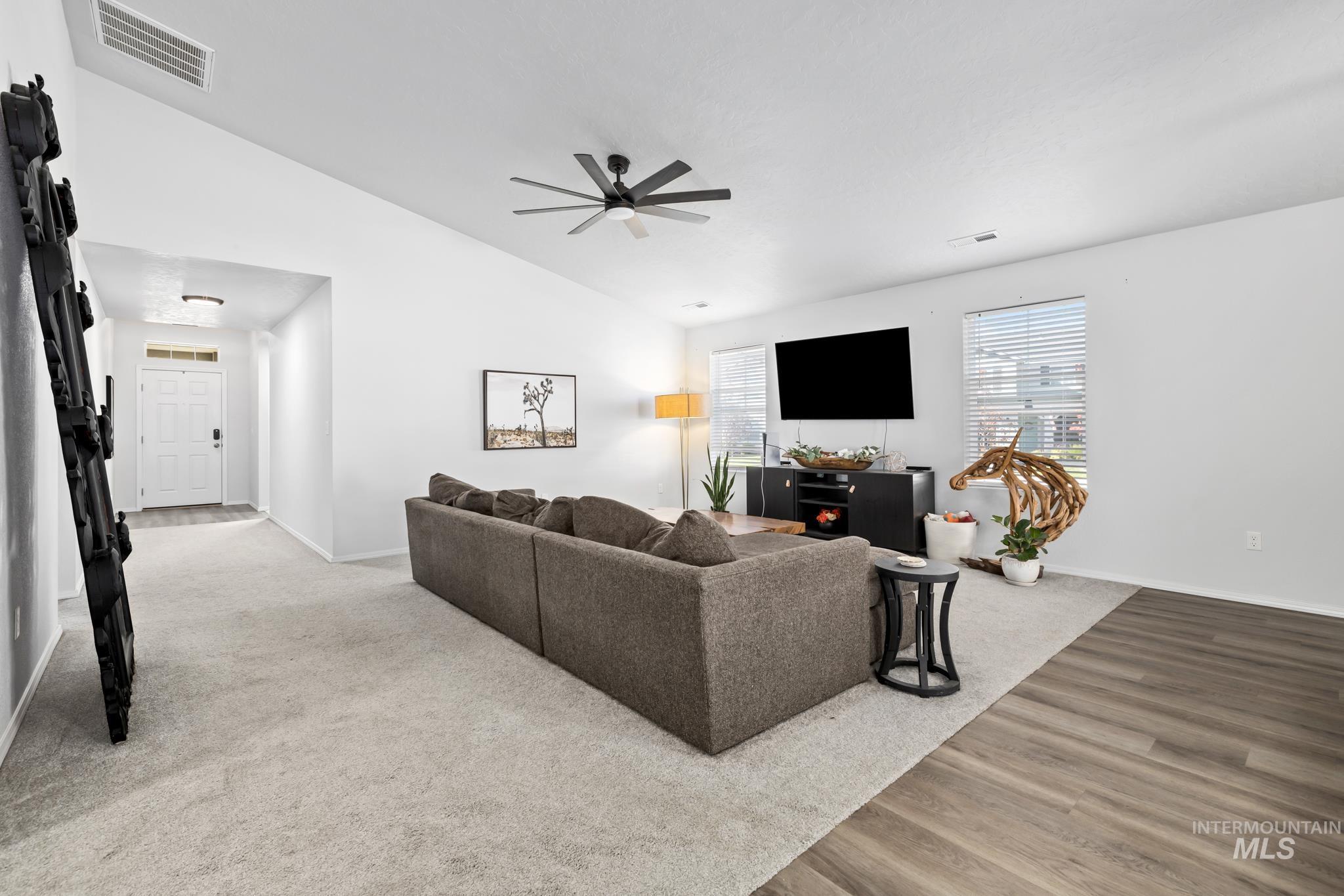 13644 Leppert St, Caldwell, Idaho 83607, 4 Bedrooms, 2 Bathrooms, Residential For Sale, Price $399,900, 98925446