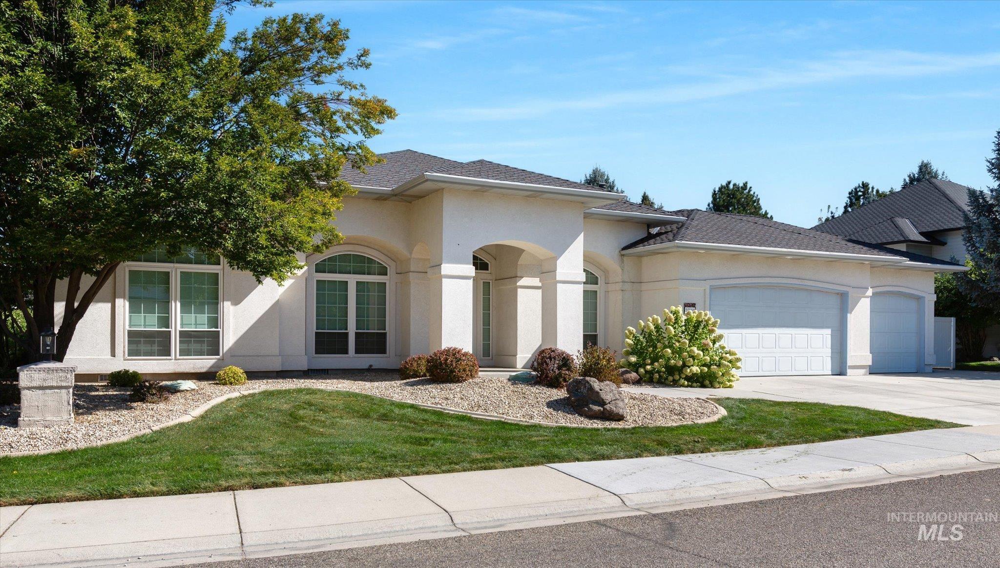 2300 SE 5th Way, Meridian, Idaho 83642, 3 Bedrooms, 2.5 Bathrooms, Residential For Sale, Price $719,900, 98925450