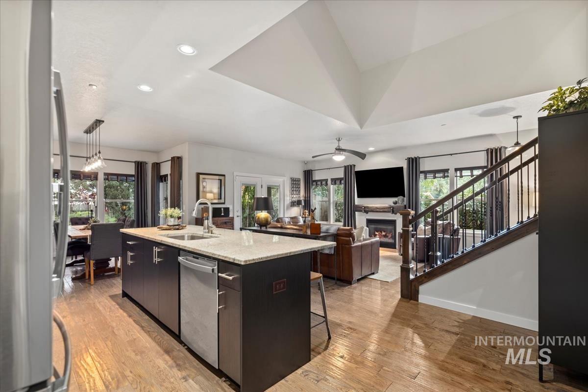 2294 S Gekeler Ln, Boise, Idaho 83706, 3 Bedrooms, 2.5 Bathrooms, Residential Income For Sale, Price $549,900, 98925455