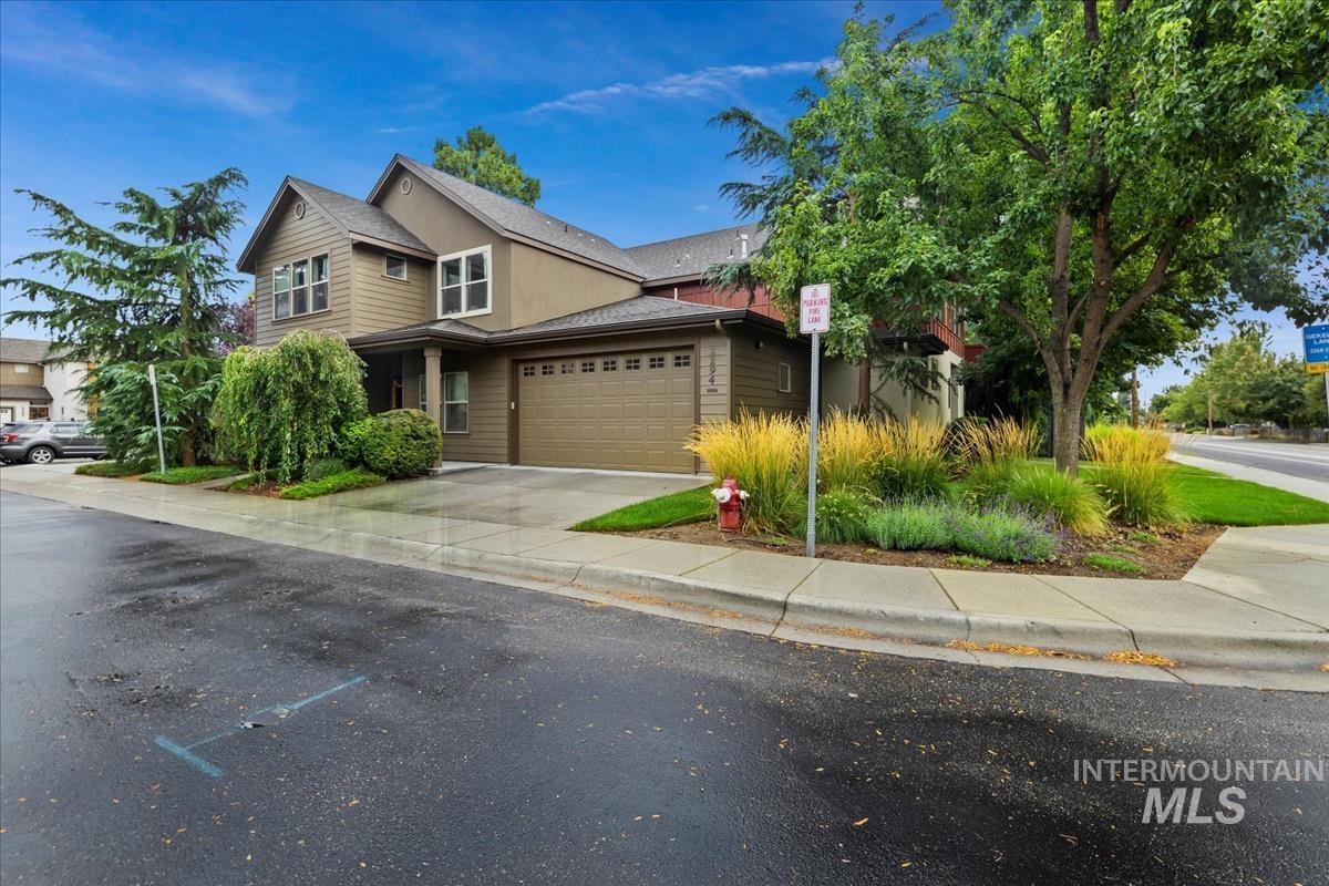 2294 S Gekeler Ln, Boise, Idaho 83706, 3 Bedrooms, 2.5 Bathrooms, Residential Income For Sale, Price $549,900, 98925455