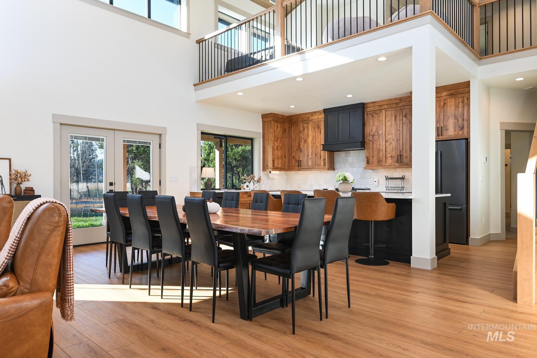 201 W Jug Road, McCall, Idaho 83638, 3 Bedrooms, 3.5 Bathrooms, Residential For Sale, Price $1,825,000, 98925457