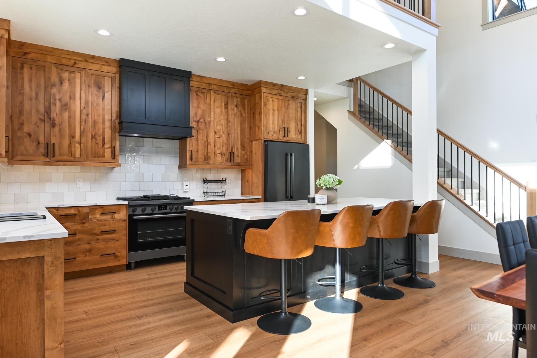 201 W Jug Road, McCall, Idaho 83638, 3 Bedrooms, 3.5 Bathrooms, Residential For Sale, Price $1,825,000, 98925457