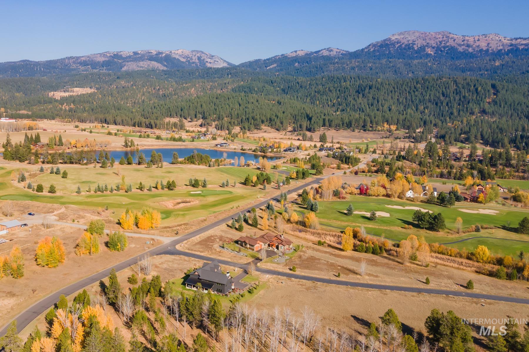 201 W Jug Road, McCall, Idaho 83638, 3 Bedrooms, 3.5 Bathrooms, Residential For Sale, Price $1,825,000, 98925457