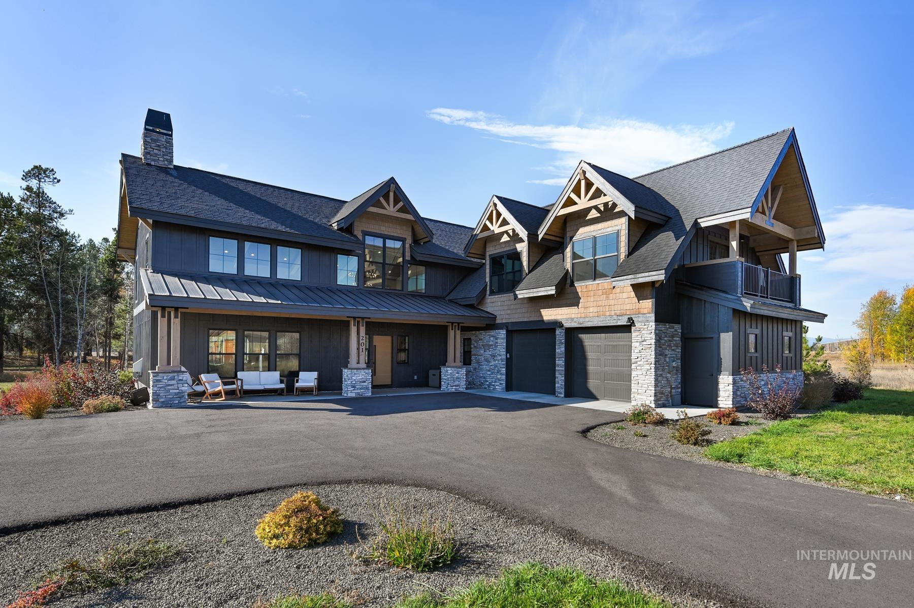 201 W Jug Road, McCall, Idaho 83638, 3 Bedrooms, 3.5 Bathrooms, Residential For Sale, Price $1,825,000, 98925457