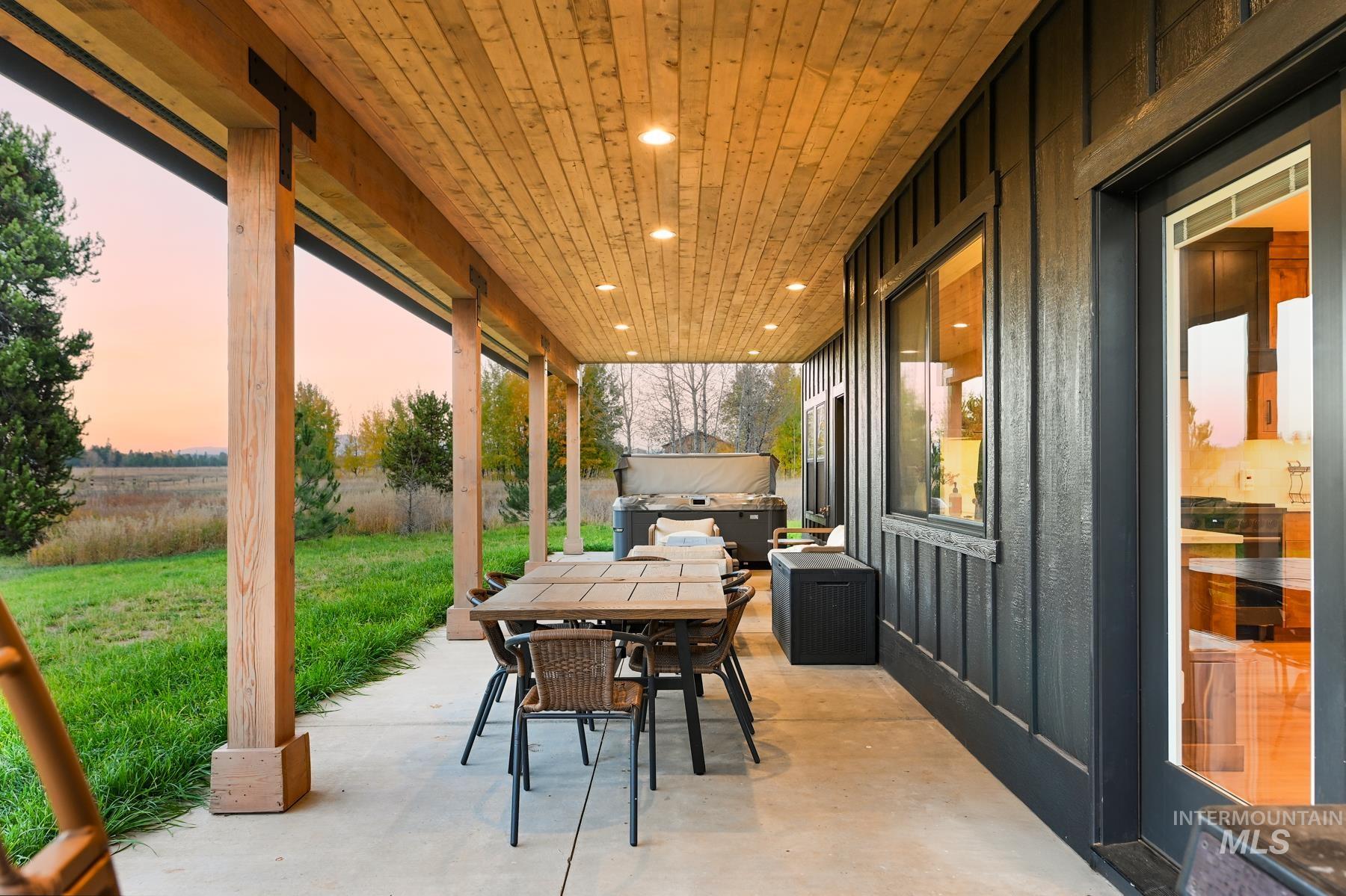 201 W Jug Road, McCall, Idaho 83638, 3 Bedrooms, 3.5 Bathrooms, Residential For Sale, Price $1,825,000, 98925457