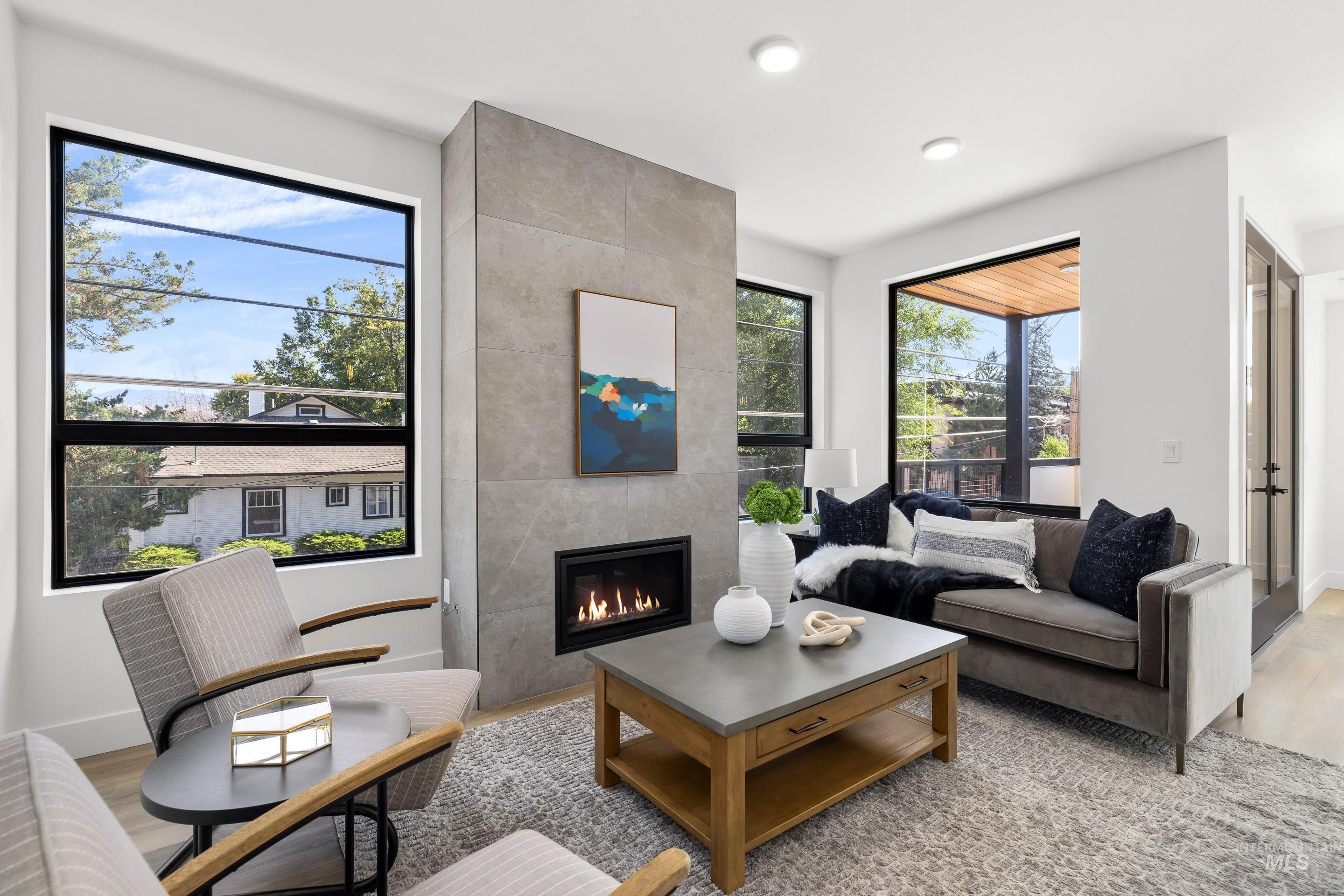 1620 W Bannock St, Boise, Idaho 83702, 2 Bedrooms, 2 Bathrooms, Residential For Sale, Price $719,900, 98925458