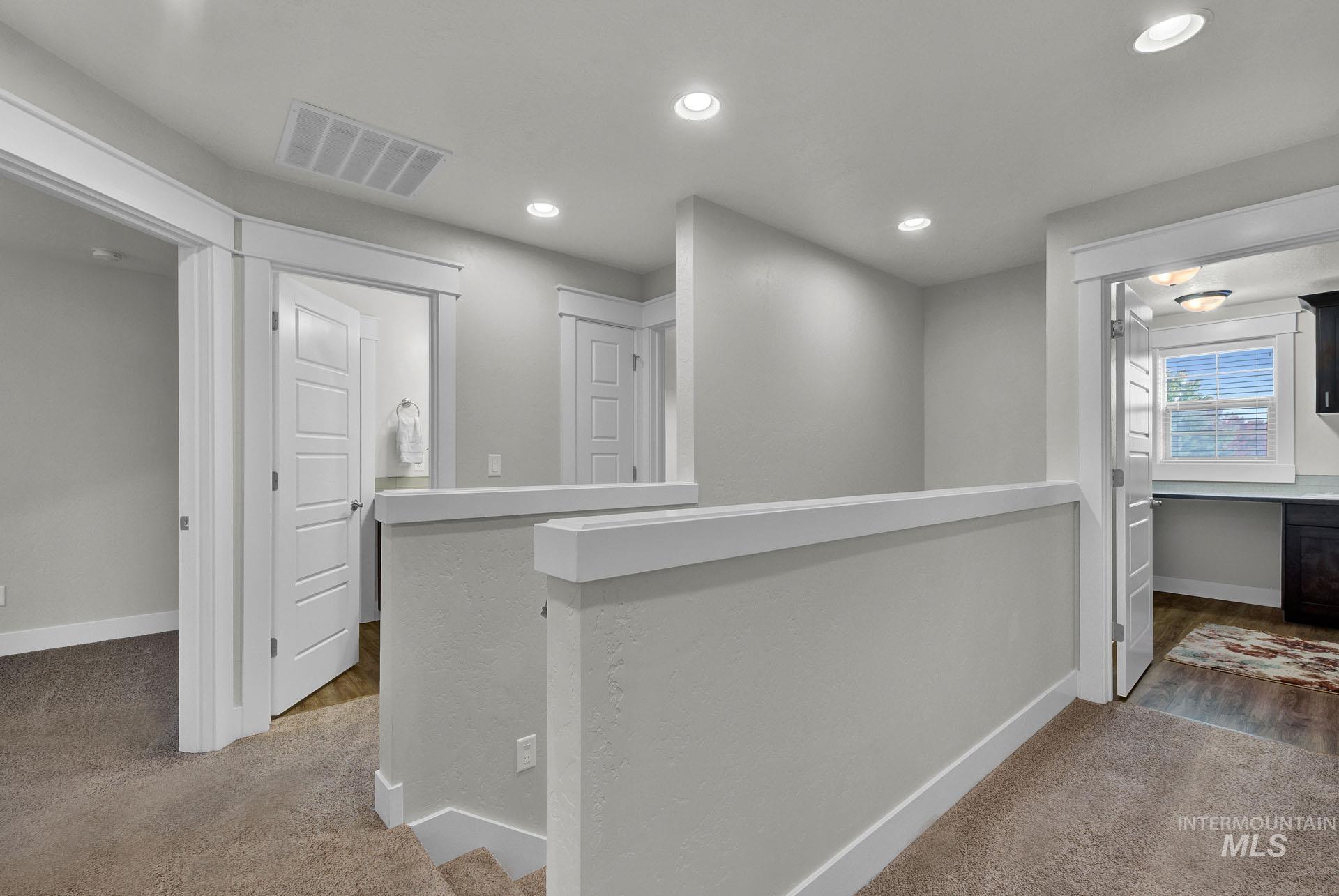 9236 W Whitecrest St, Star, Idaho 83669-5963, 4 Bedrooms, 2.5 Bathrooms, Residential For Sale, Price $624,900, 98925466