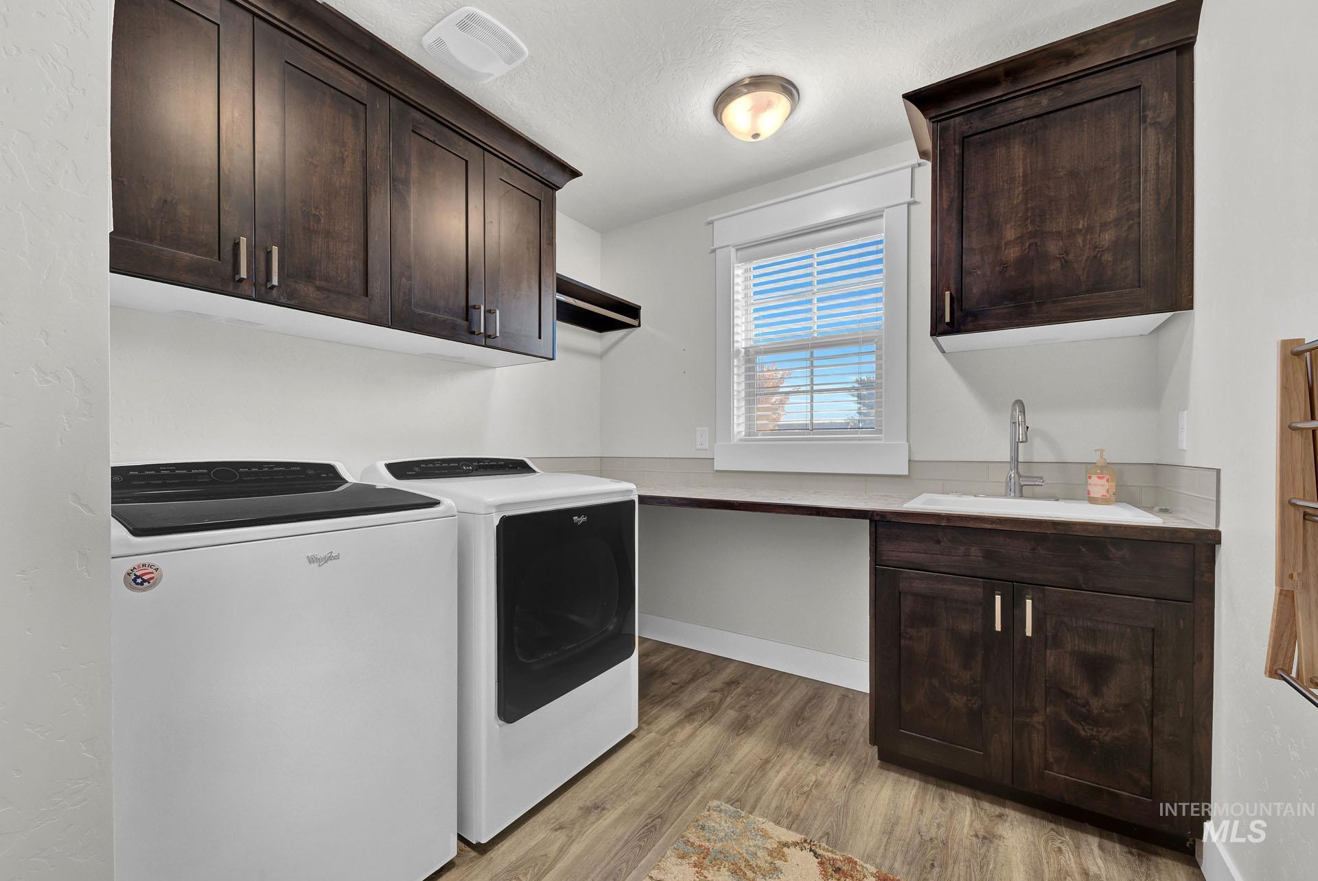 9236 W Whitecrest St, Star, Idaho 83669-5963, 4 Bedrooms, 2.5 Bathrooms, Residential For Sale, Price $624,900, 98925466