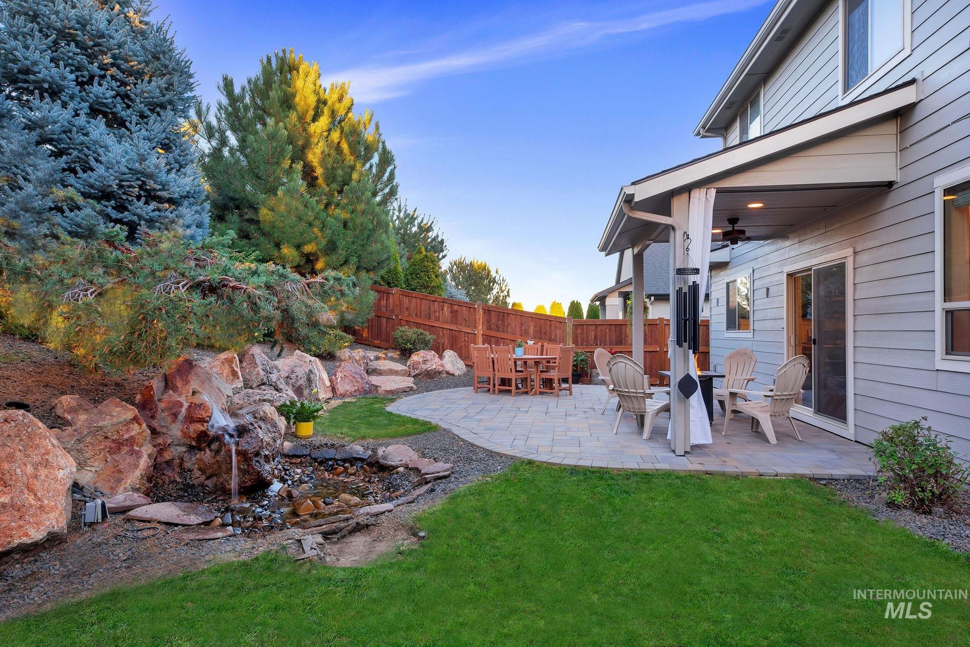 9236 W Whitecrest St, Star, Idaho 83669-5963, 4 Bedrooms, 2.5 Bathrooms, Residential For Sale, Price $624,900, 98925466