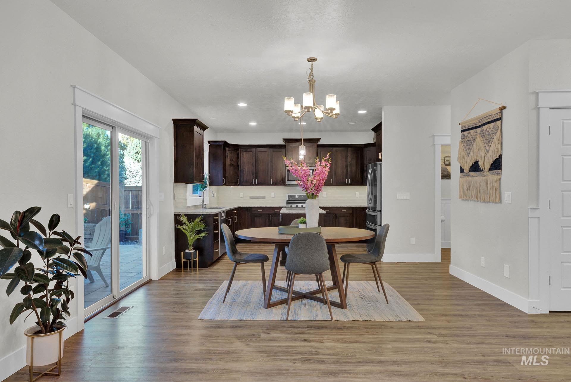 9236 W Whitecrest St, Star, Idaho 83669-5963, 4 Bedrooms, 2.5 Bathrooms, Residential For Sale, Price $624,900, 98925466