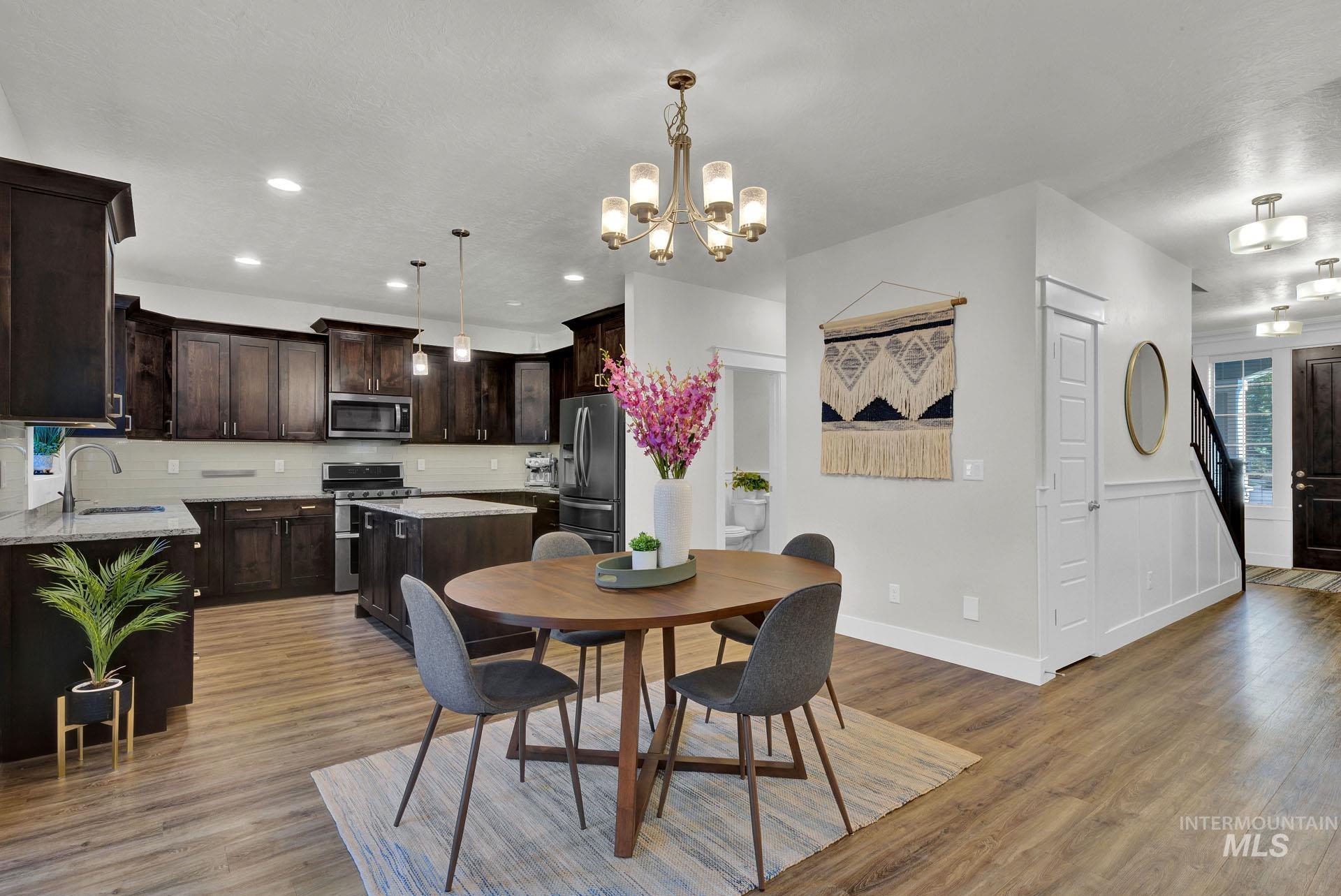 9236 W Whitecrest St, Star, Idaho 83669-5963, 4 Bedrooms, 2.5 Bathrooms, Residential For Sale, Price $624,900, 98925466