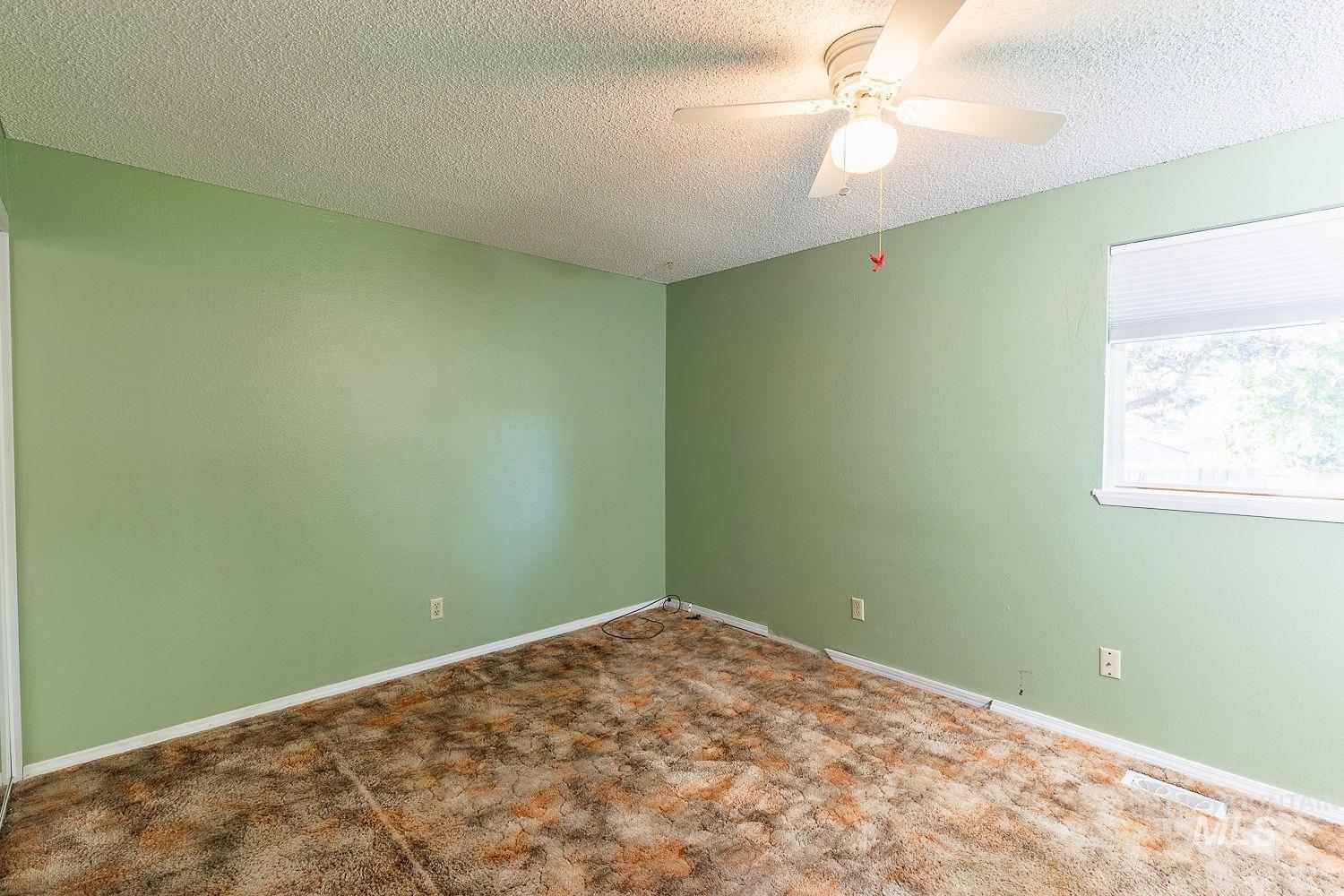 1119 W Holland Ave, Nampa, Idaho 83651, 4 Bedrooms, 1.5 Bathrooms, Residential For Sale, Price $349,900, 98925467