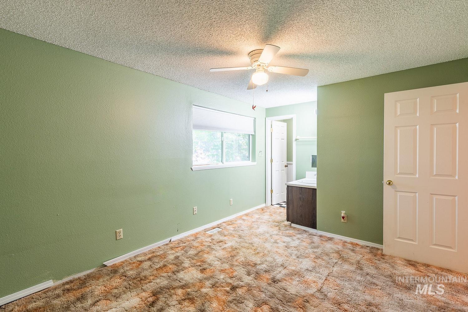 1119 W Holland Ave, Nampa, Idaho 83651, 4 Bedrooms, 1.5 Bathrooms, Residential For Sale, Price $349,900, 98925467
