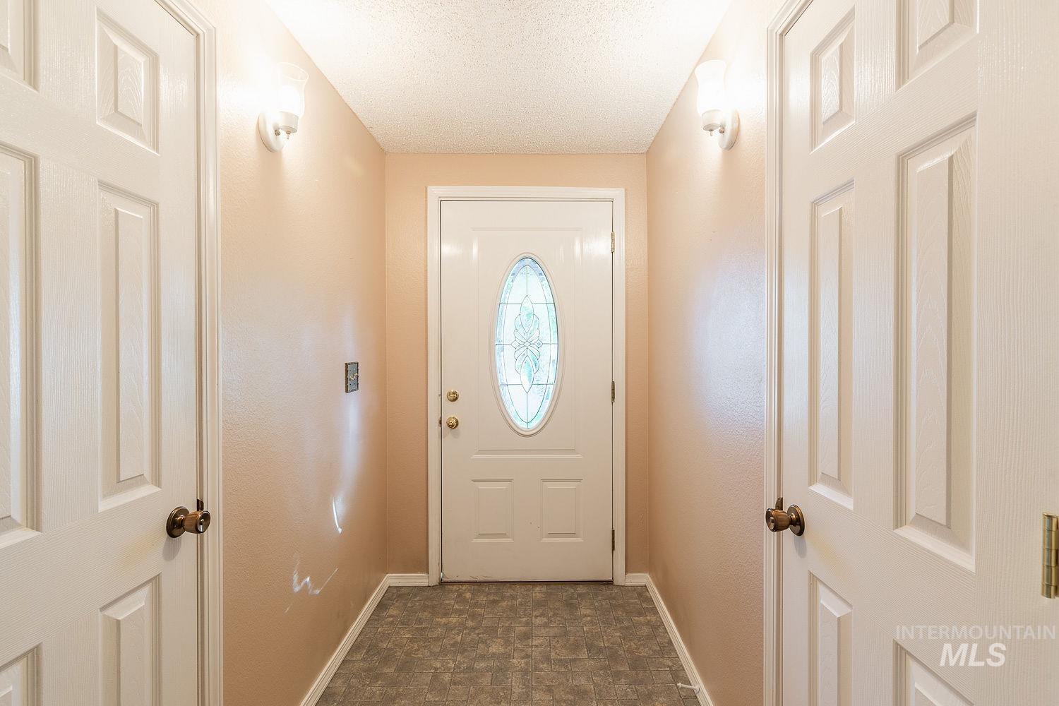 1119 W Holland Ave, Nampa, Idaho 83651, 4 Bedrooms, 1.5 Bathrooms, Residential For Sale, Price $349,900, 98925467