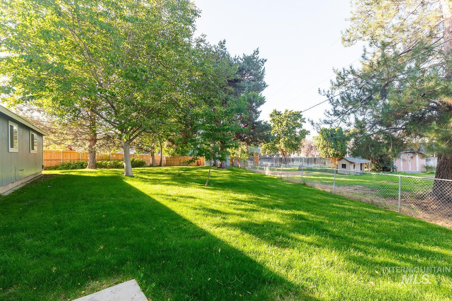 1119 W Holland Ave, Nampa, Idaho 83651, 4 Bedrooms, 1.5 Bathrooms, Residential For Sale, Price $349,900, 98925467