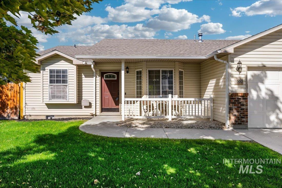 1500 W Blaine Ave, Nampa, Idaho 83651-7678, 3 Bedrooms, 2 Bathrooms, Residential For Sale, Price $350,000, 98925473