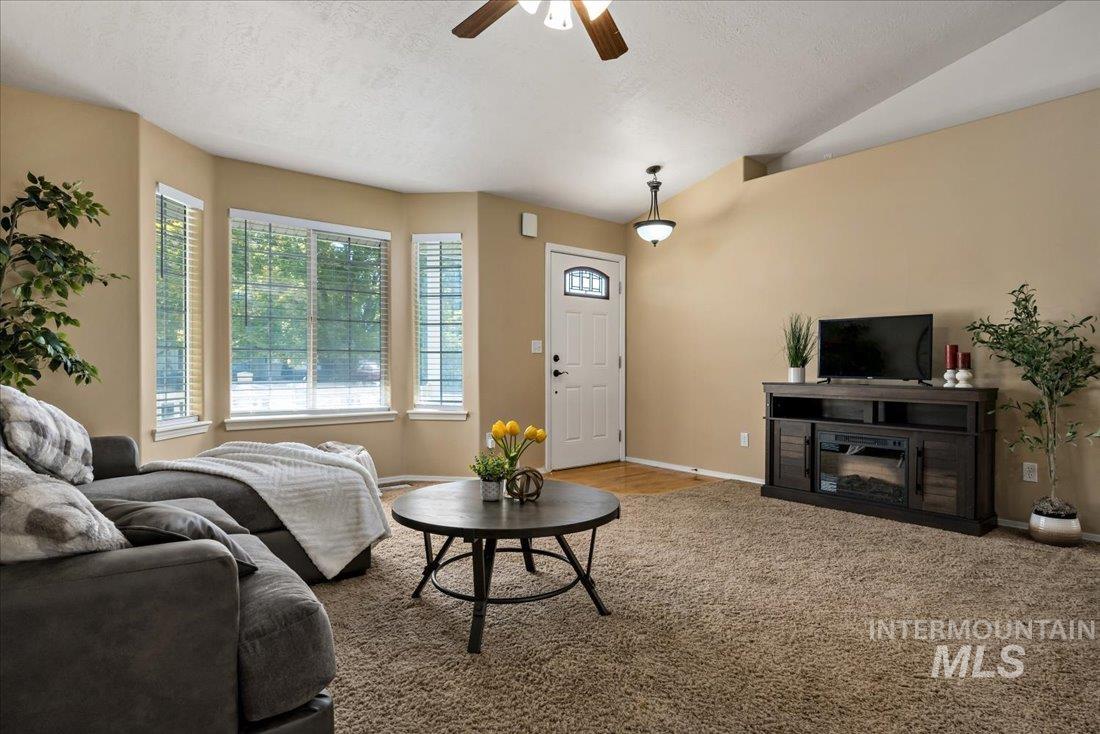 1500 W Blaine Ave, Nampa, Idaho 83651-7678, 3 Bedrooms, 2 Bathrooms, Residential For Sale, Price $350,000, 98925473
