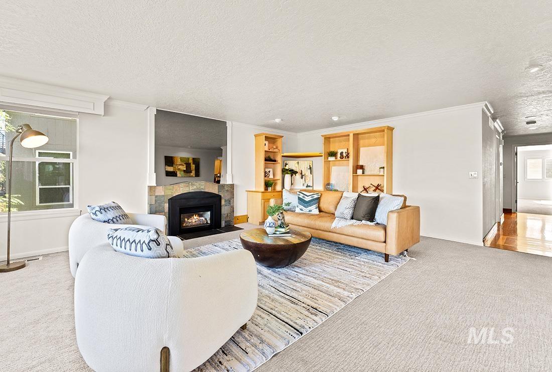 110 W Braemere Rd, Boise, Idaho 83702, 2 Bedrooms, 2 Bathrooms, Residential For Sale, Price $650,000, 98925474