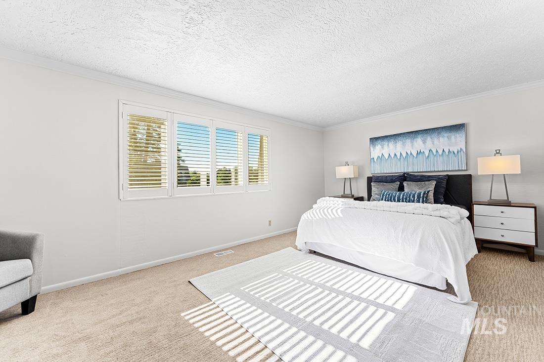 110 W Braemere Rd, Boise, Idaho 83702, 2 Bedrooms, 2 Bathrooms, Residential For Sale, Price $650,000, 98925474