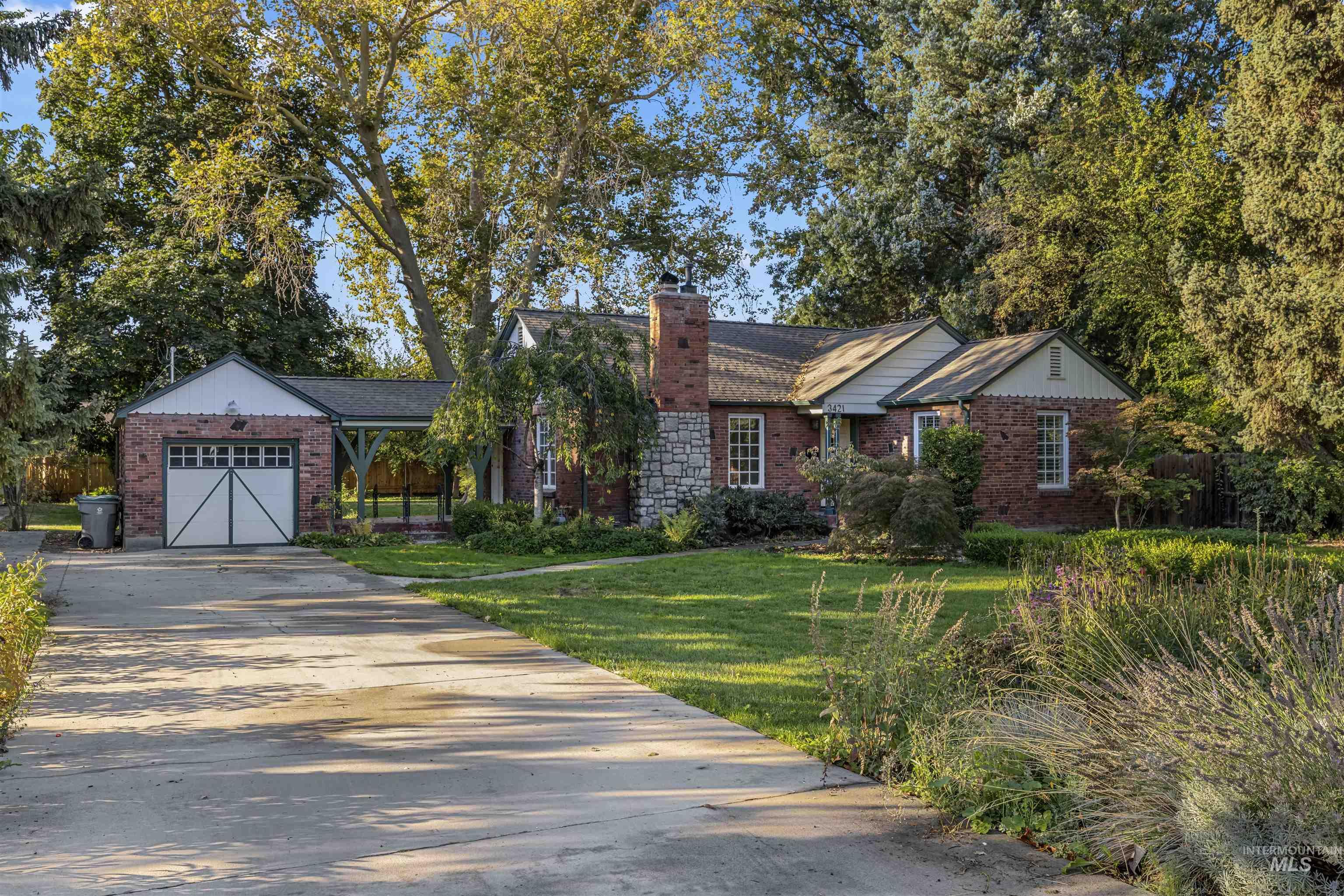 3421 W Rose Hill St., Boise, Idaho 83705, 3 Bedrooms, 2 Bathrooms, Residential For Sale, Price $640,000, 98925479