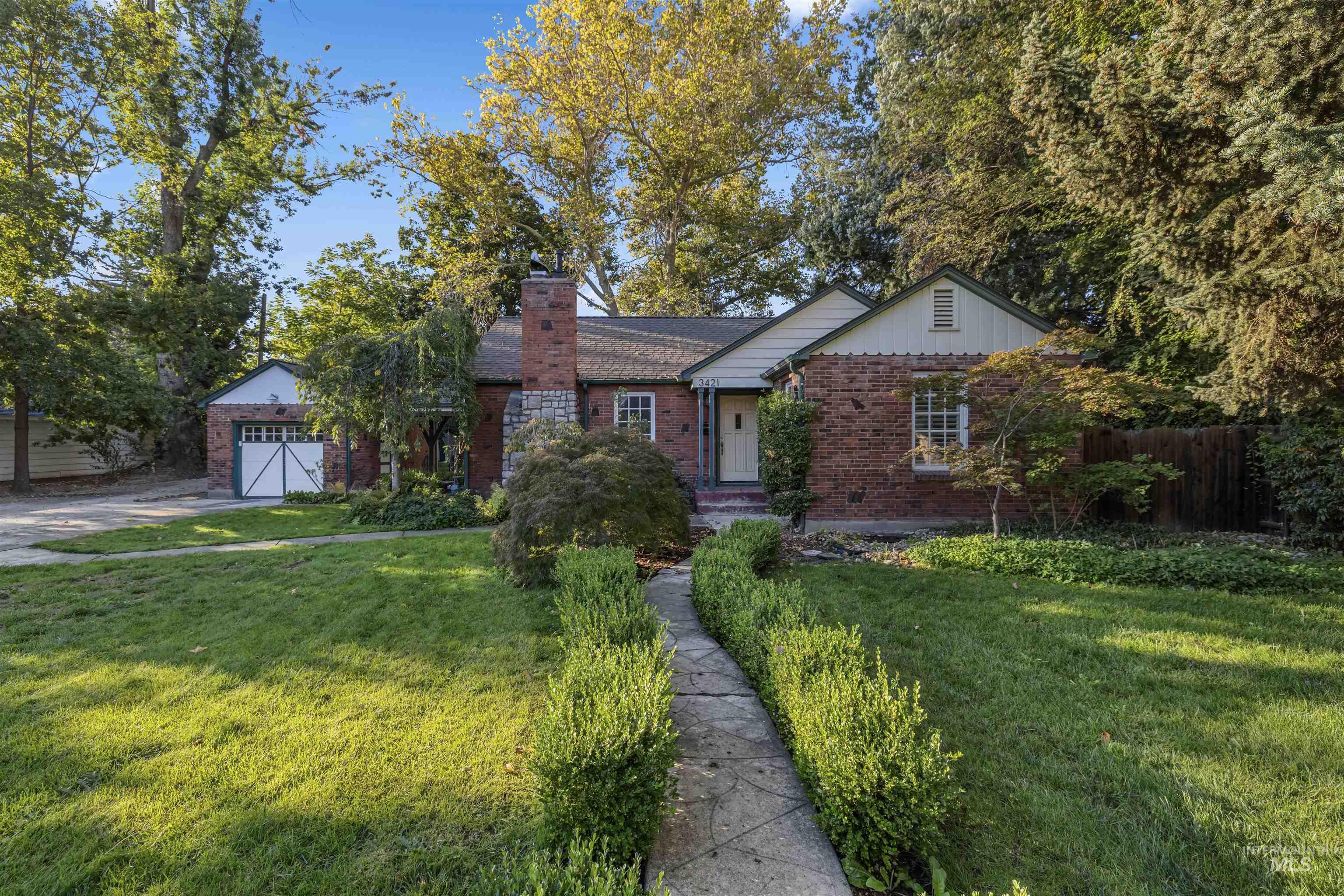 3421 W Rose Hill St., Boise, Idaho 83705, 3 Bedrooms, 2 Bathrooms, Residential For Sale, Price $640,000, 98925479