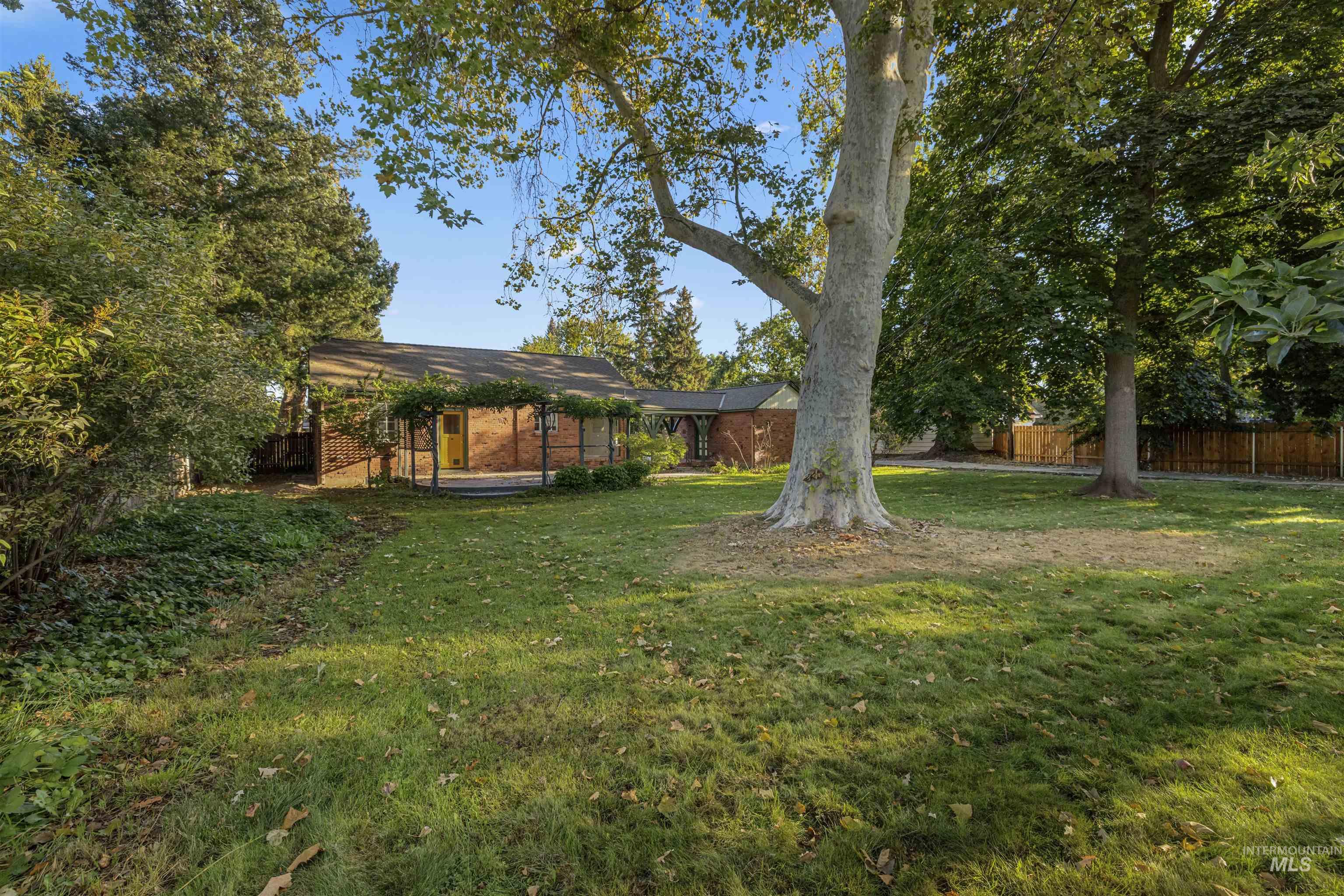 3421 W Rose Hill St., Boise, Idaho 83705, 3 Bedrooms, 2 Bathrooms, Residential For Sale, Price $640,000, 98925479