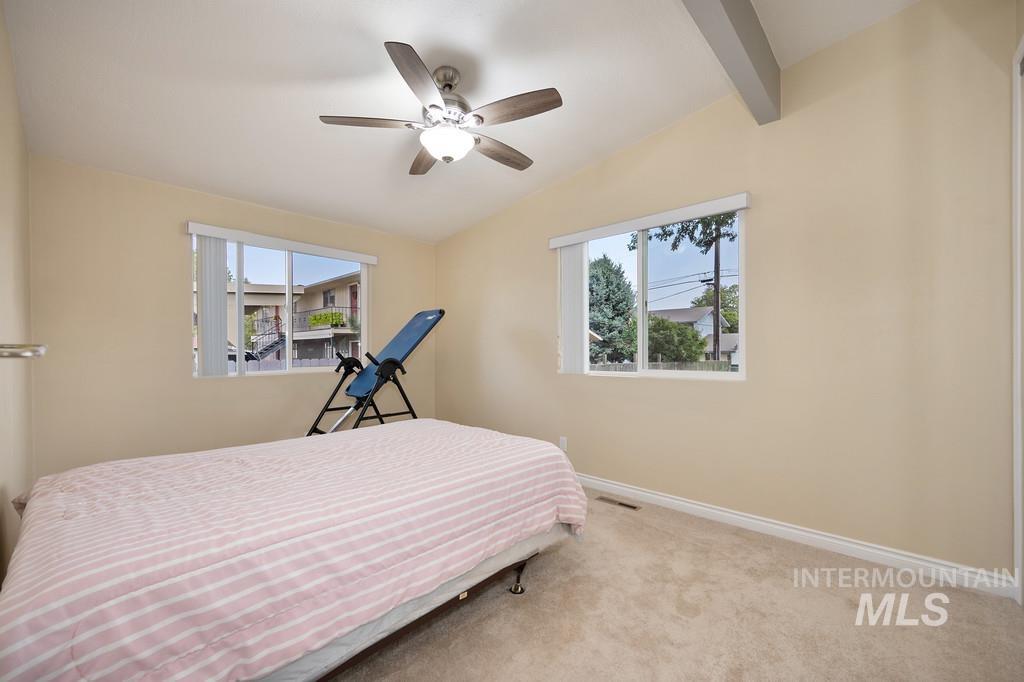 1221 7th Street, Clarkston, Washington 99403, 5 Bedrooms, 3.5 Bathrooms, Residential For Sale, Price $550,000, 98925480