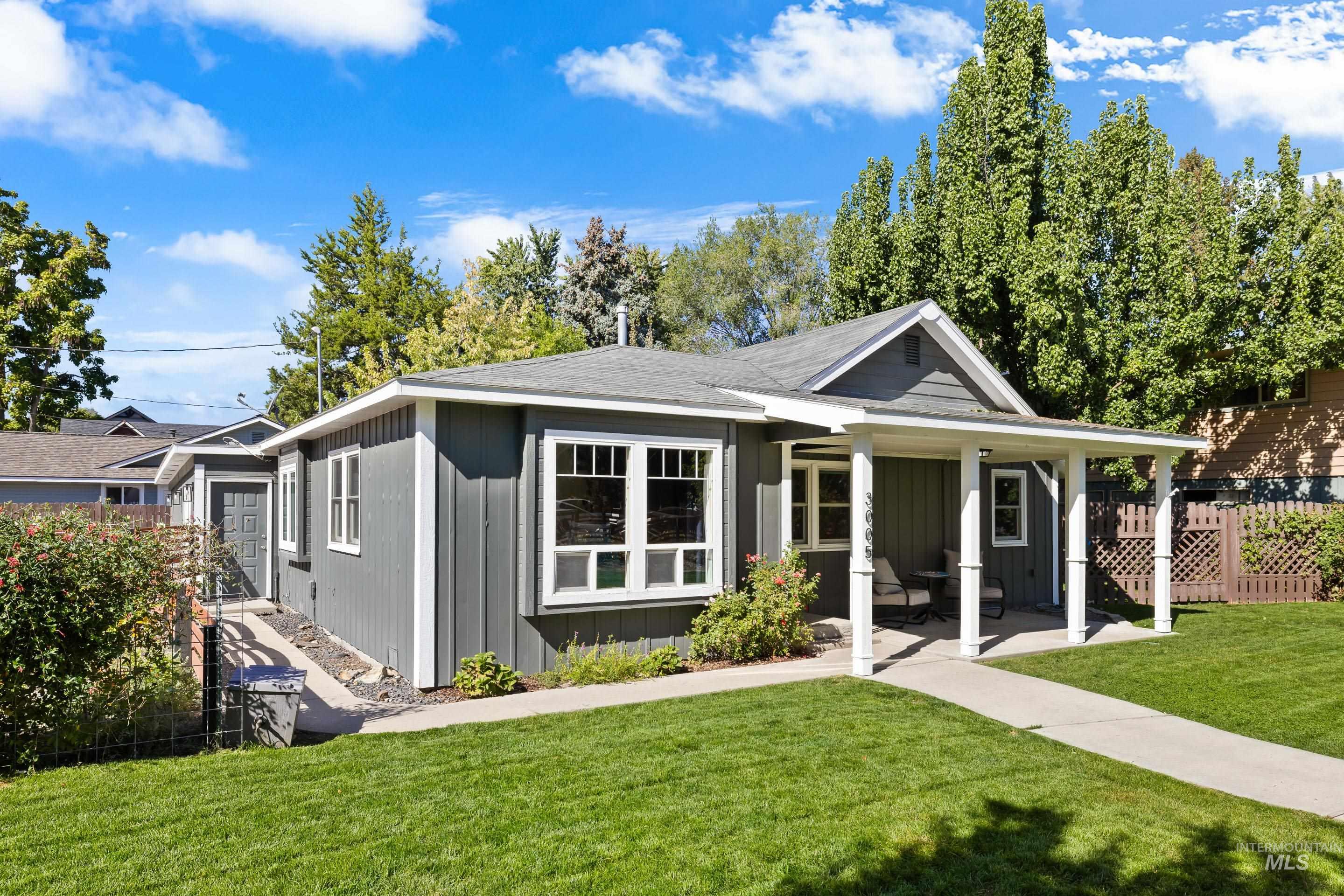 3005 N 28th, Boise, Idaho 83703, 2 Bedrooms, 1 Bathroom, Residential For Sale, Price $465,000, 98925481