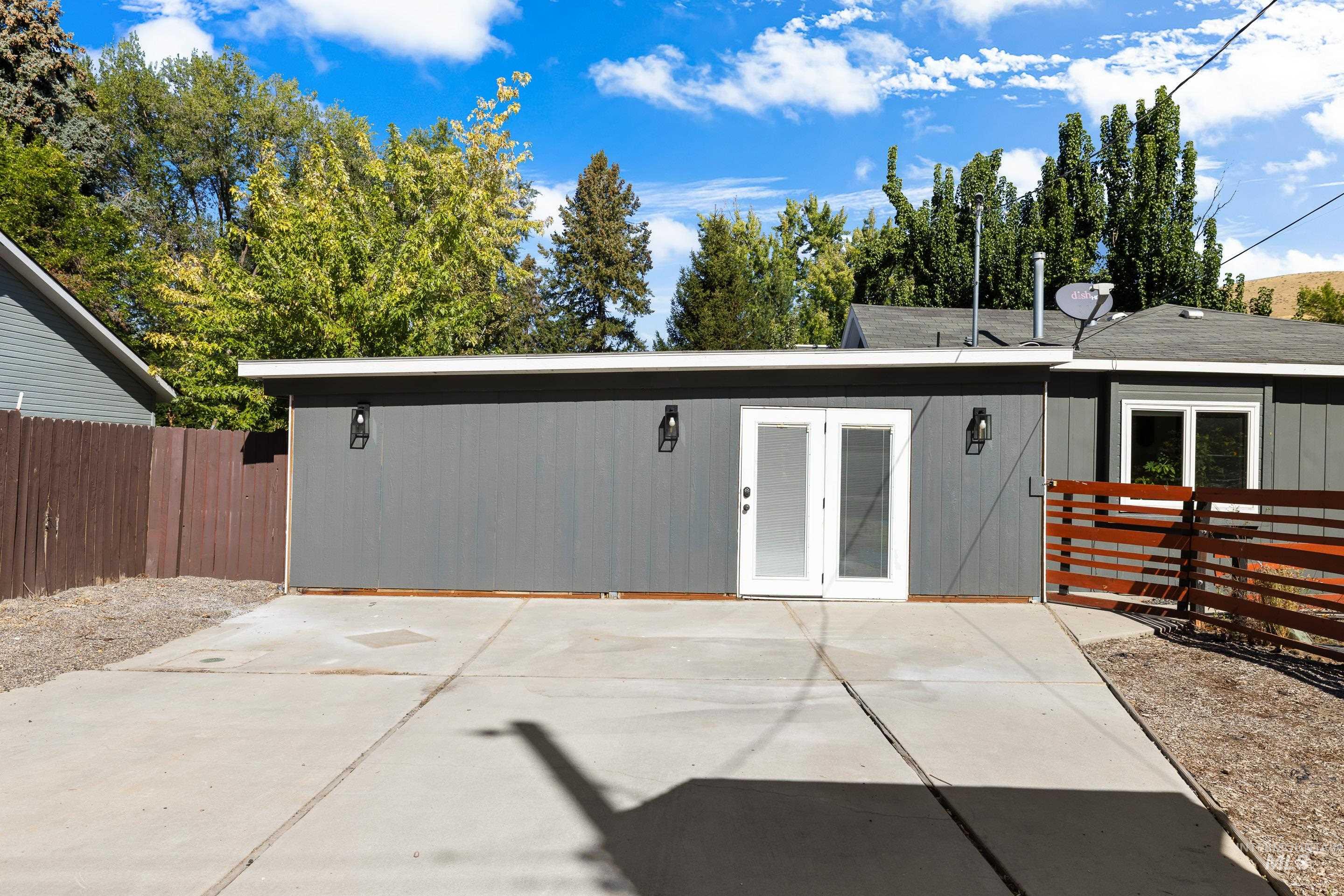3005 N 28th, Boise, Idaho 83703, 2 Bedrooms, 1 Bathroom, Residential For Sale, Price $465,000, 98925481