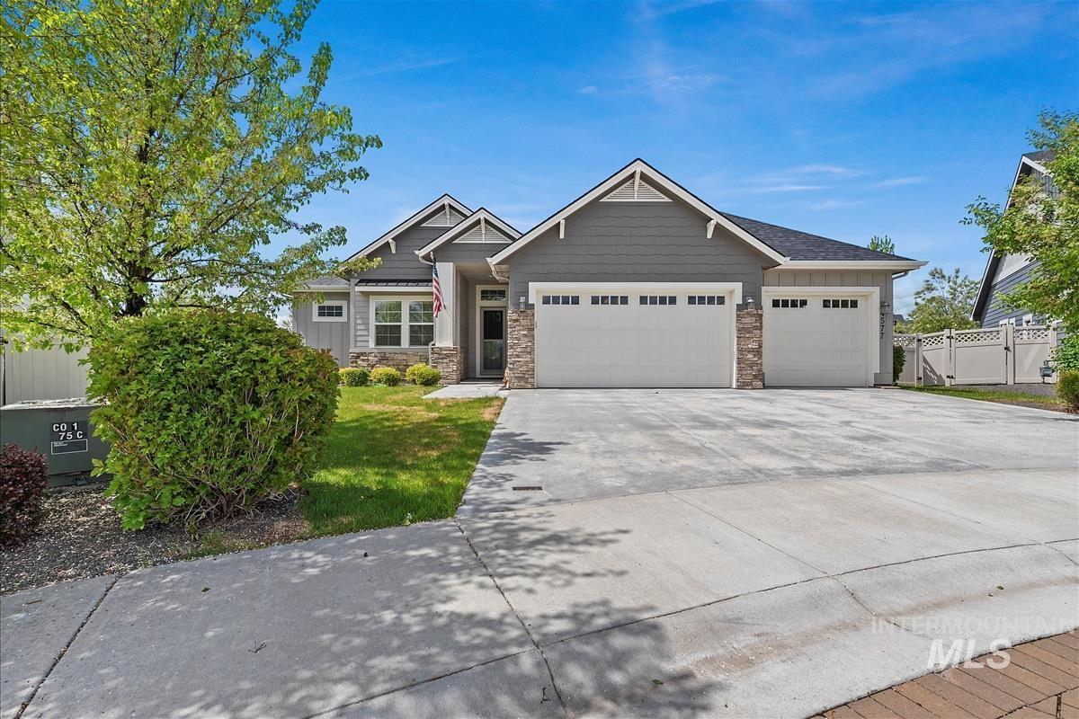 4577 N Comiso Place, Meridian, Idaho 83646, 4 Bedrooms, 2.5 Bathrooms, Residential For Sale, Price $674,900, 98925483