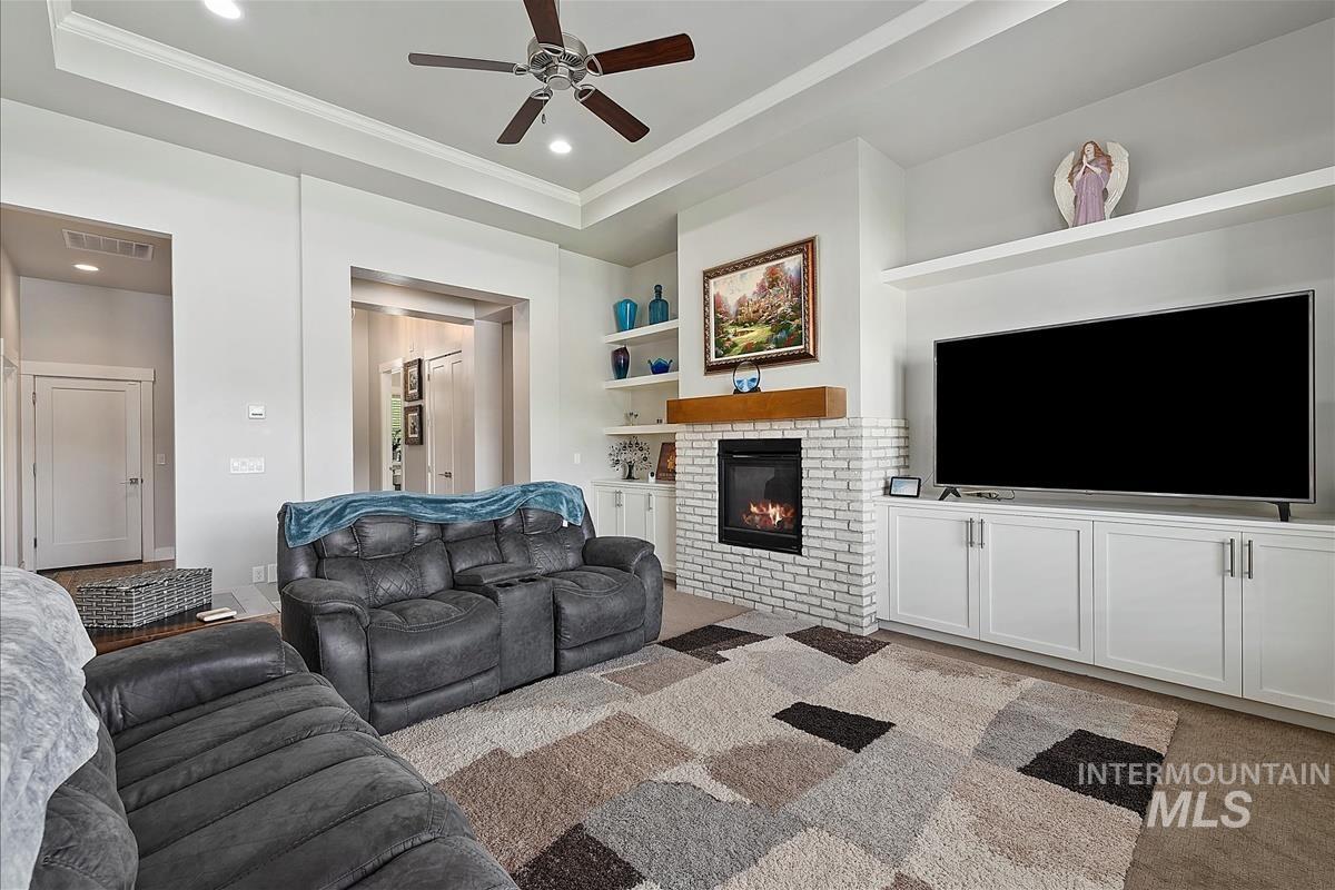 4577 N Comiso Place, Meridian, Idaho 83646, 4 Bedrooms, 2.5 Bathrooms, Residential For Sale, Price $674,900, 98925483