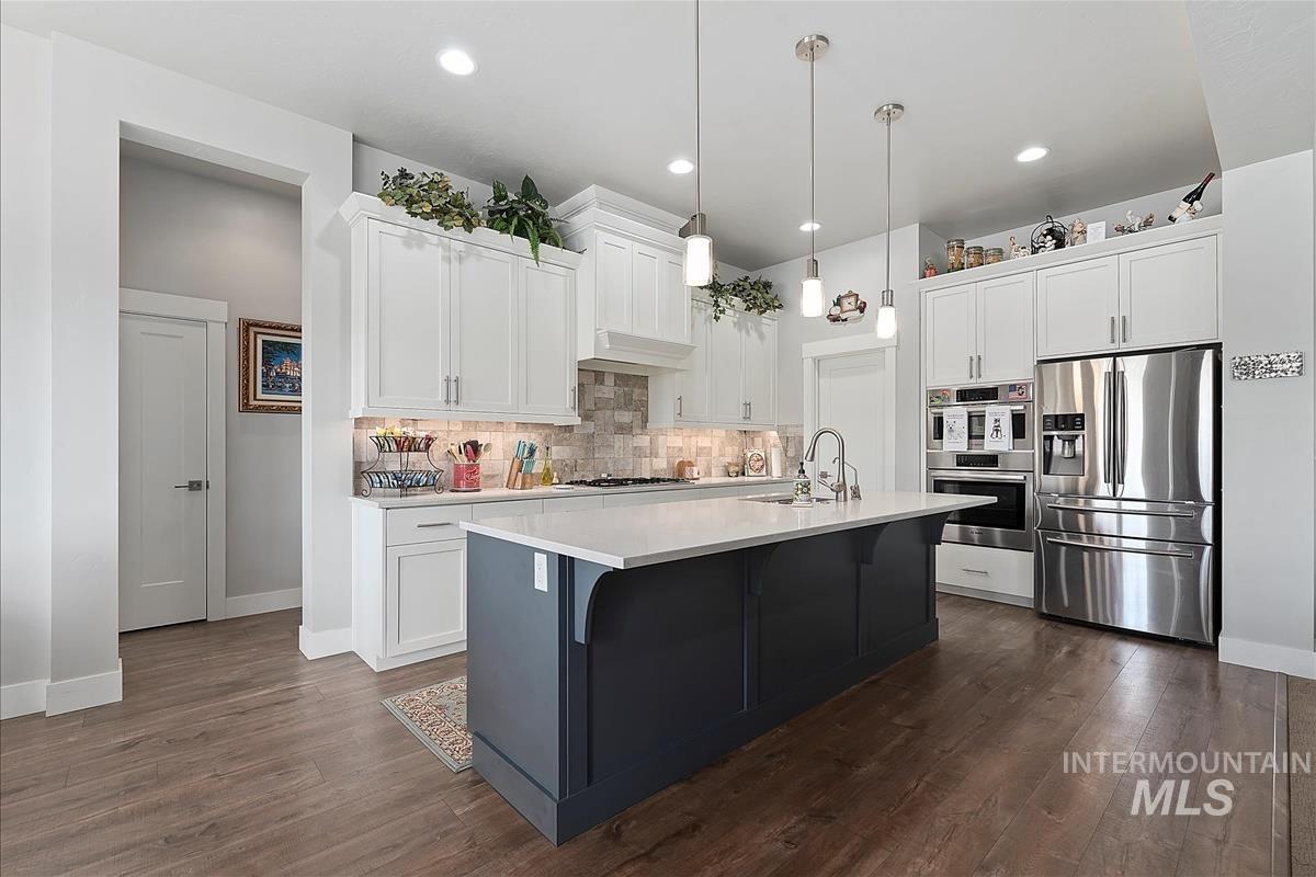 4577 N Comiso Place, Meridian, Idaho 83646, 4 Bedrooms, 2.5 Bathrooms, Residential For Sale, Price $674,900, 98925483