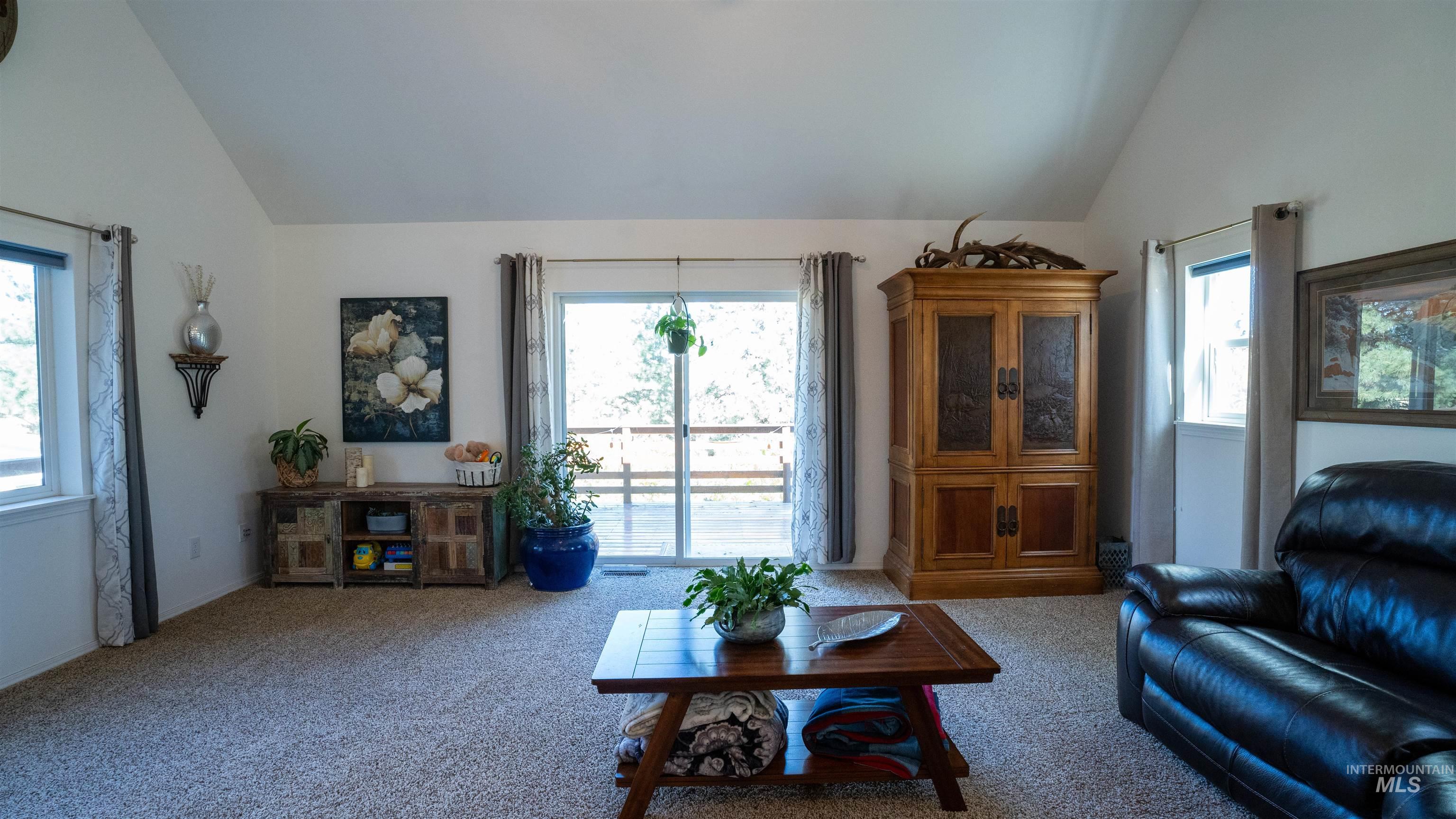 1111 Four Mile Rd, Viola, Idaho 83872, 3 Bedrooms, 2 Bathrooms, Residential For Sale, Price $804,900, 98925489