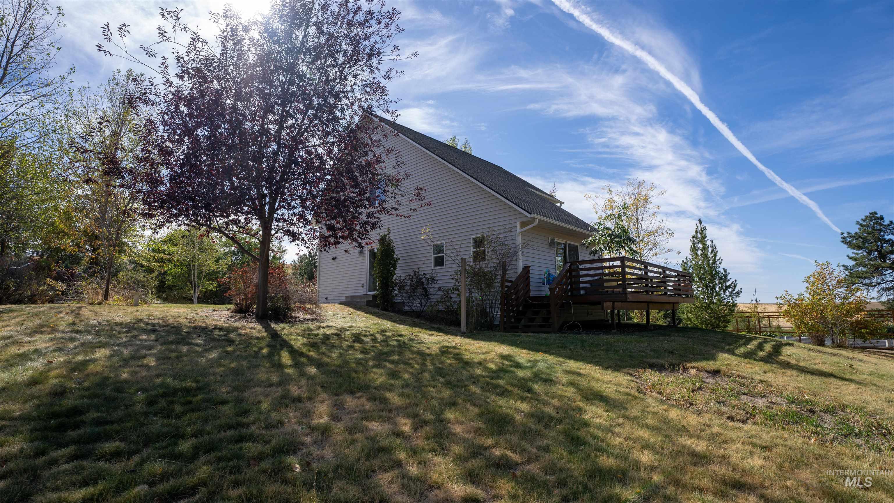 1111 Four Mile Rd, Viola, Idaho 83872, 3 Bedrooms, 2 Bathrooms, Residential For Sale, Price $804,900, 98925489