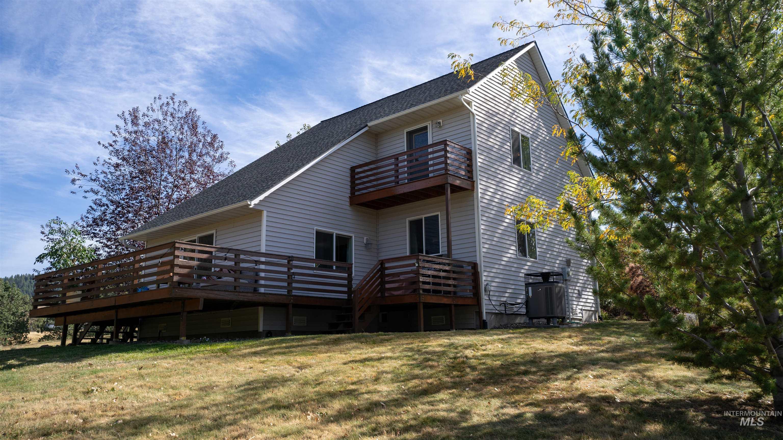 1111 Four Mile Rd, Viola, Idaho 83872, 3 Bedrooms, 2 Bathrooms, Residential For Sale, Price $804,900, 98925489