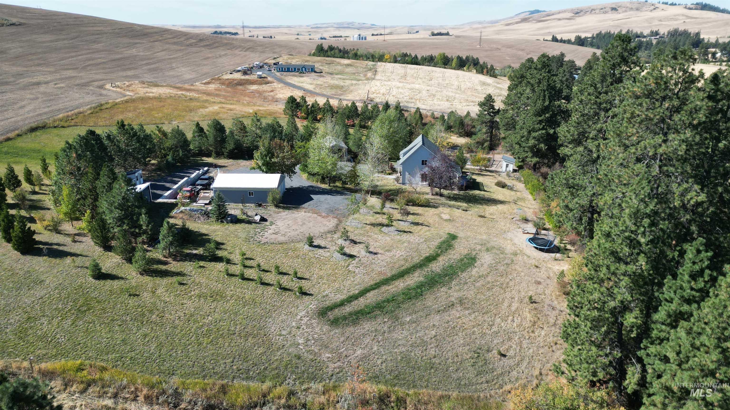 1111 Four Mile Rd, Viola, Idaho 83872, 3 Bedrooms, 2 Bathrooms, Residential For Sale, Price $804,900,MLS 98925489