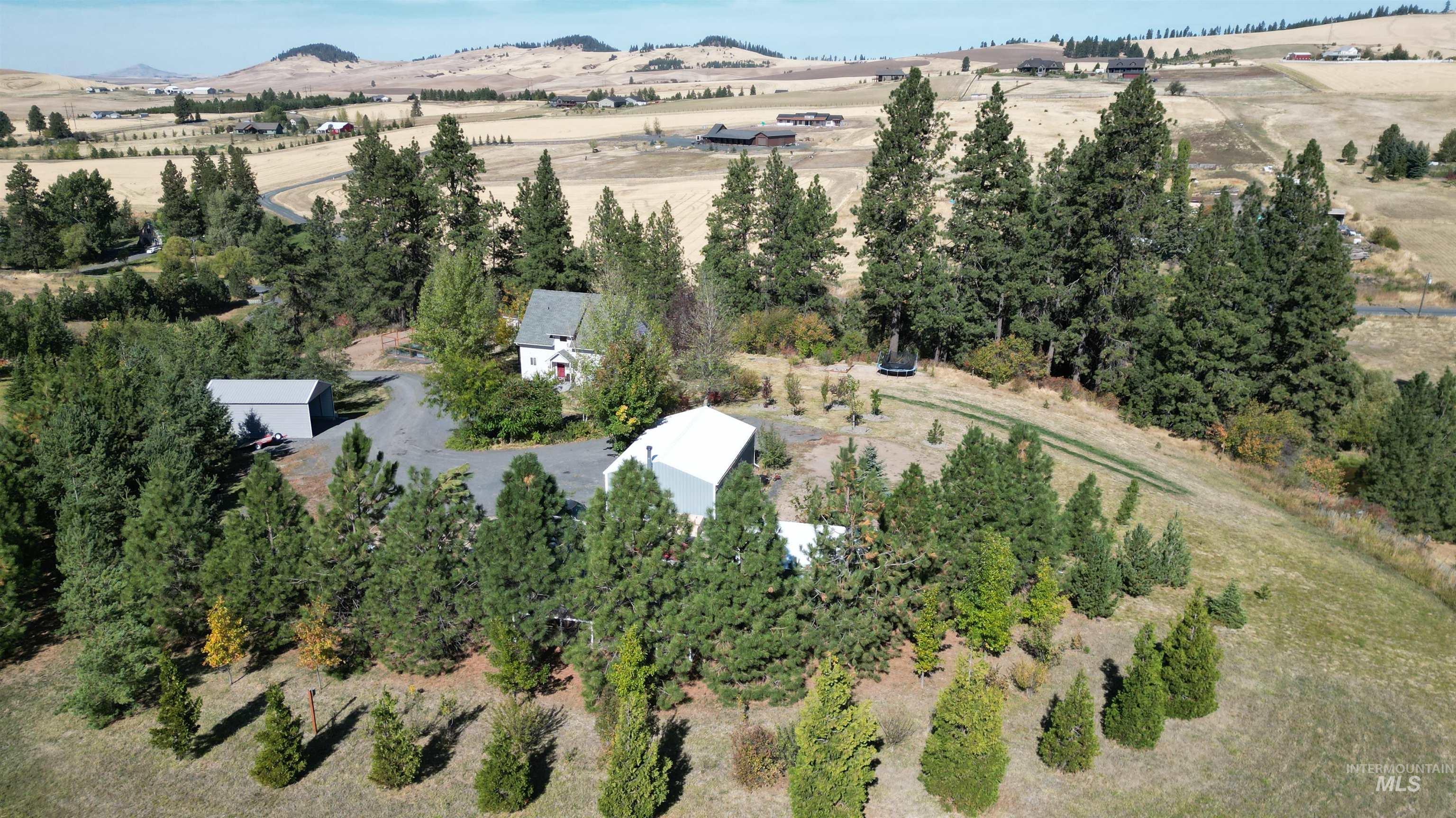 1111 Four Mile Rd, Viola, Idaho 83872, 3 Bedrooms, 2 Bathrooms, Residential For Sale, Price $804,900, 98925489