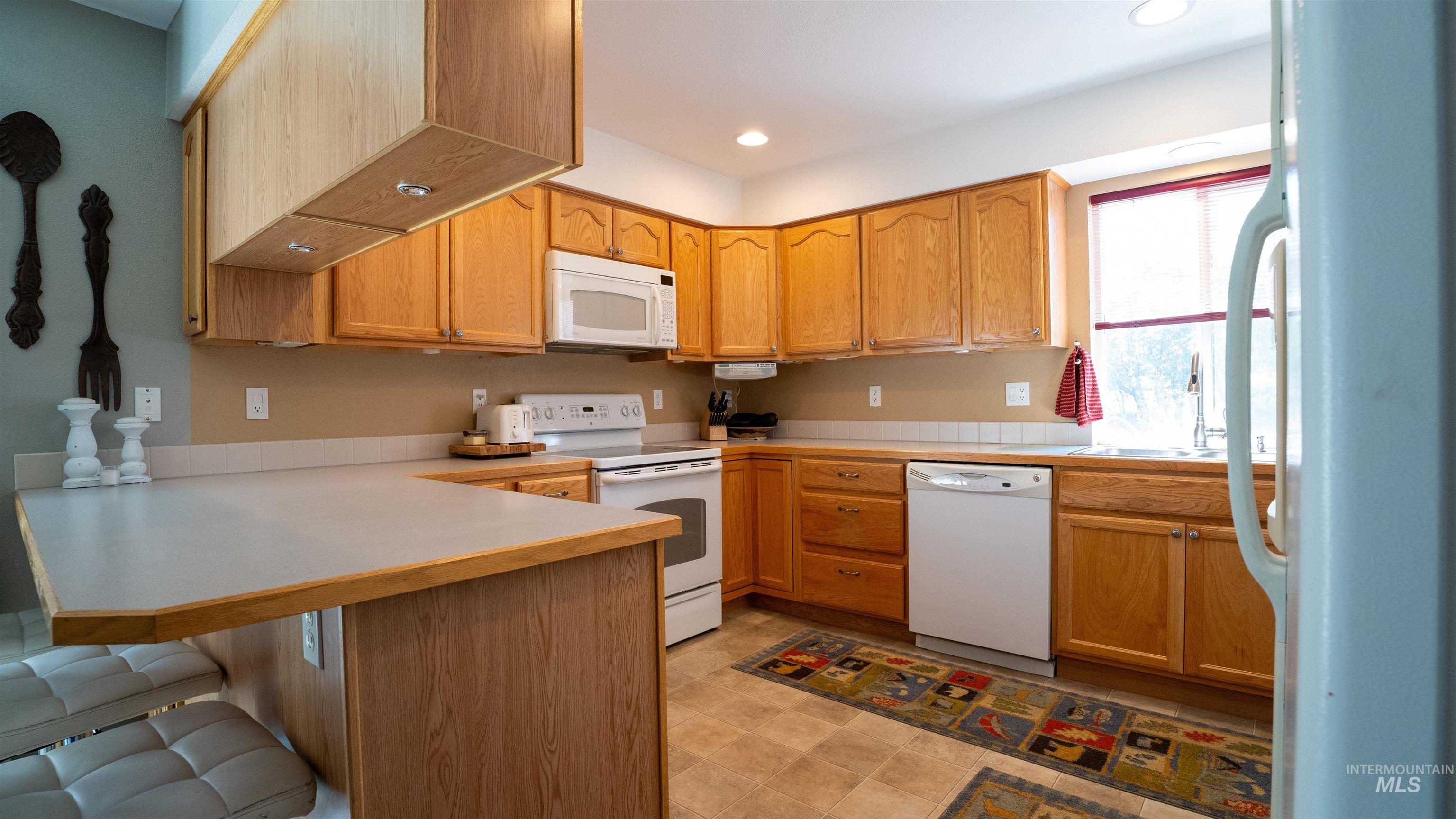 1111 Four Mile Rd, Viola, Idaho 83872, 3 Bedrooms, 2 Bathrooms, Residential For Sale, Price $804,900, 98925489