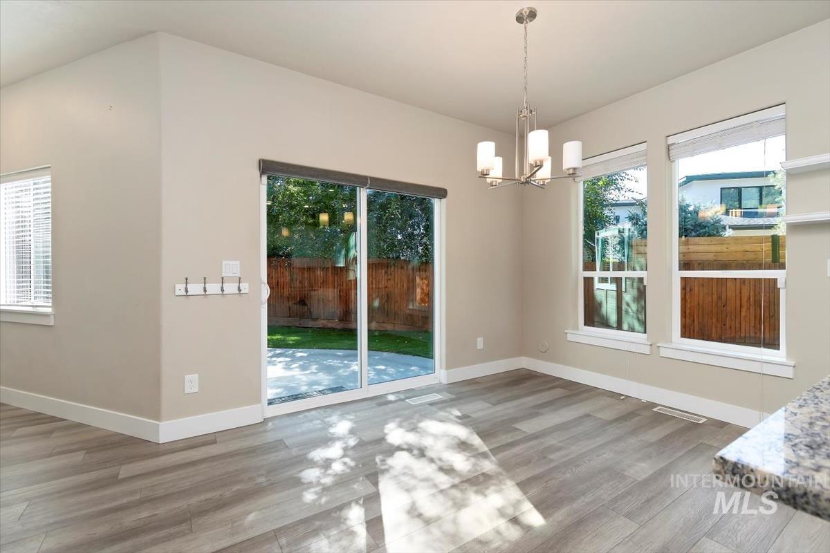 3003 W Moore St, Boise, Idaho 83702, 3 Bedrooms, 2.5 Bathrooms, Residential For Sale, Price $600,000, 98925492