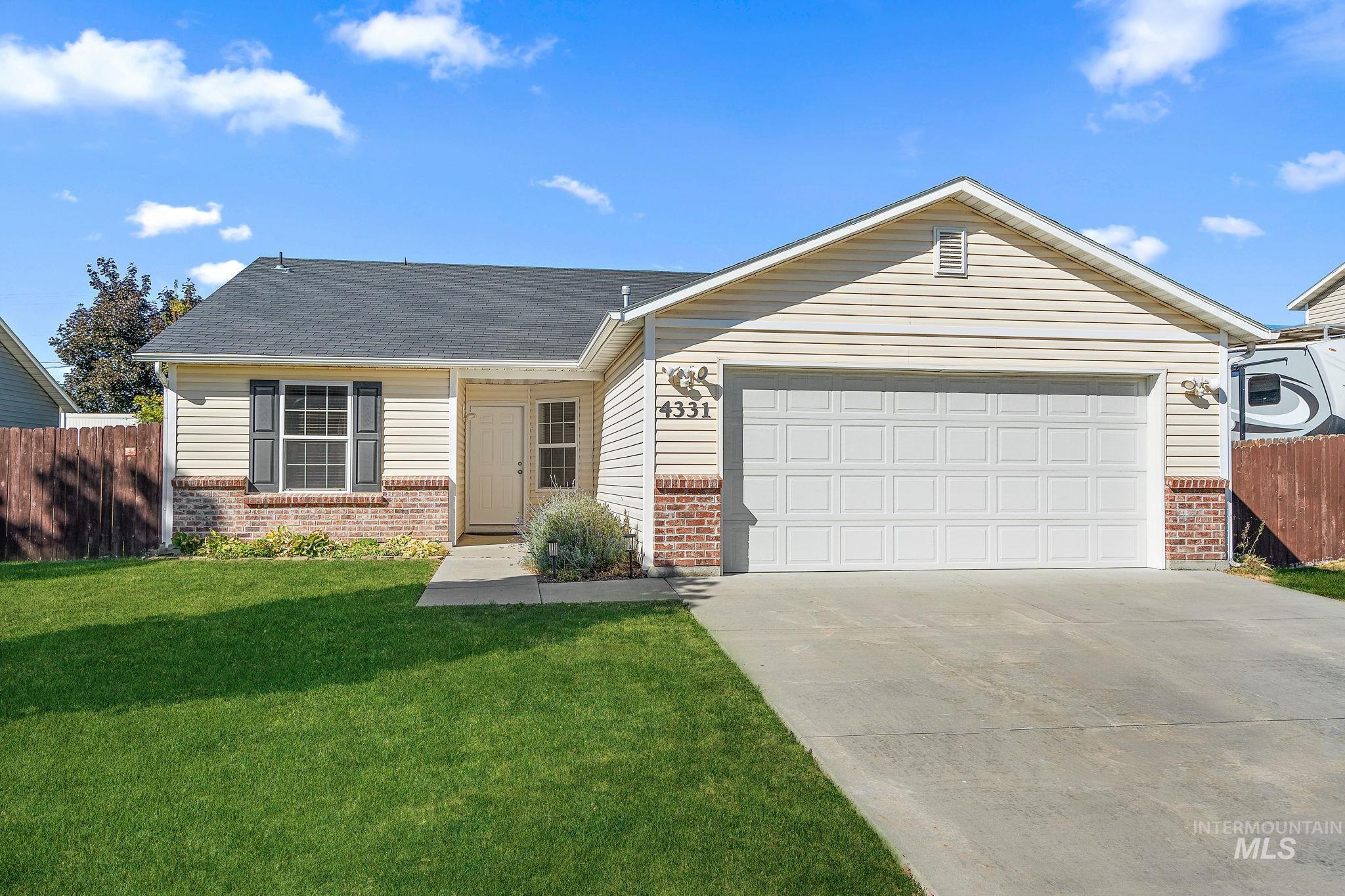 4331 N Beaham Ave, Meridian, Idaho 83646, 3 Bedrooms, 2 Bathrooms, Residential For Sale, Price $400,000, 98925493