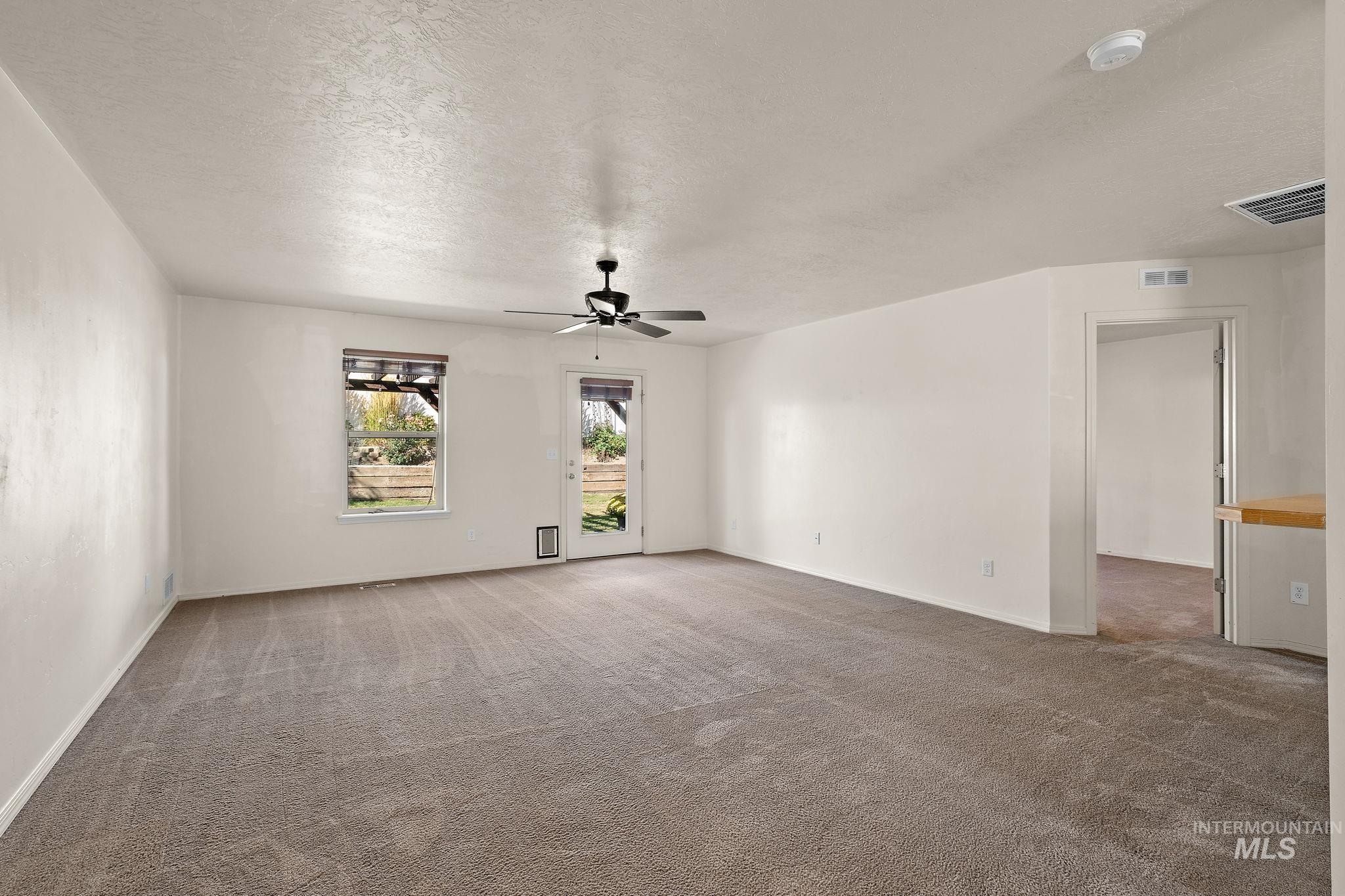 4331 N Beaham Ave, Meridian, Idaho 83646, 3 Bedrooms, 2 Bathrooms, Residential For Sale, Price $400,000, 98925493