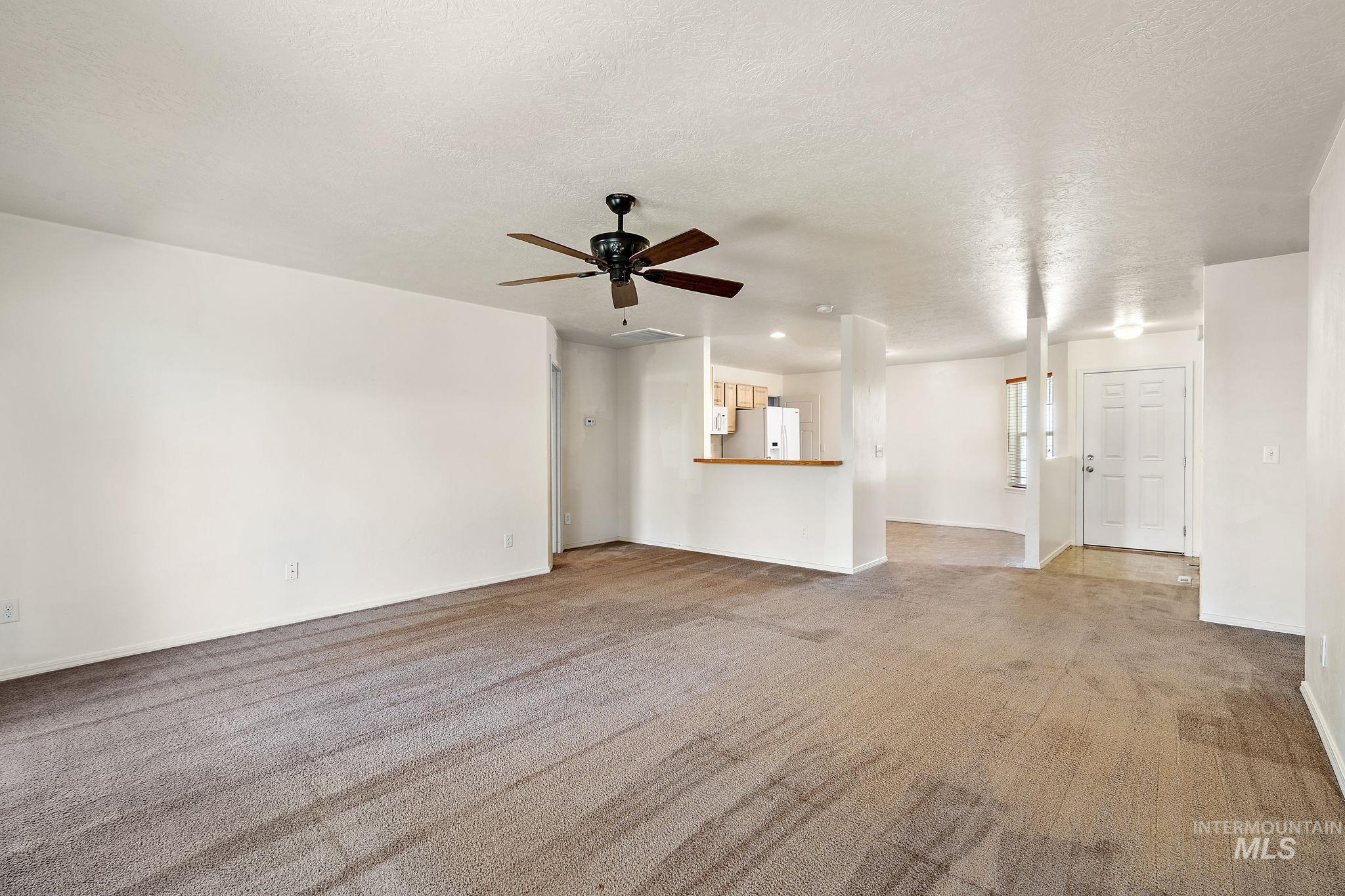 4331 N Beaham Ave, Meridian, Idaho 83646, 3 Bedrooms, 2 Bathrooms, Residential For Sale, Price $400,000, 98925493