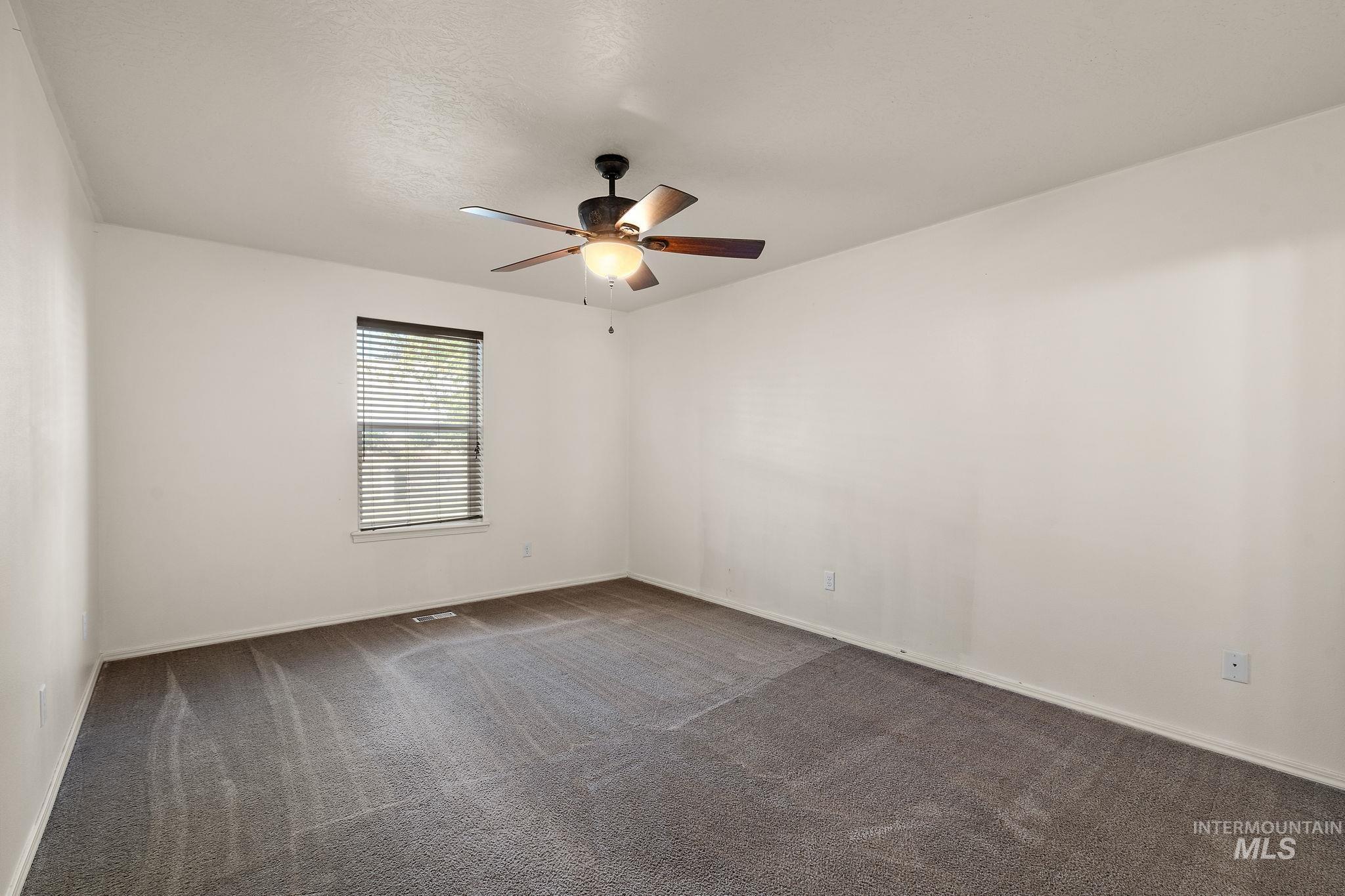 4331 N Beaham Ave, Meridian, Idaho 83646, 3 Bedrooms, 2 Bathrooms, Residential For Sale, Price $400,000, 98925493