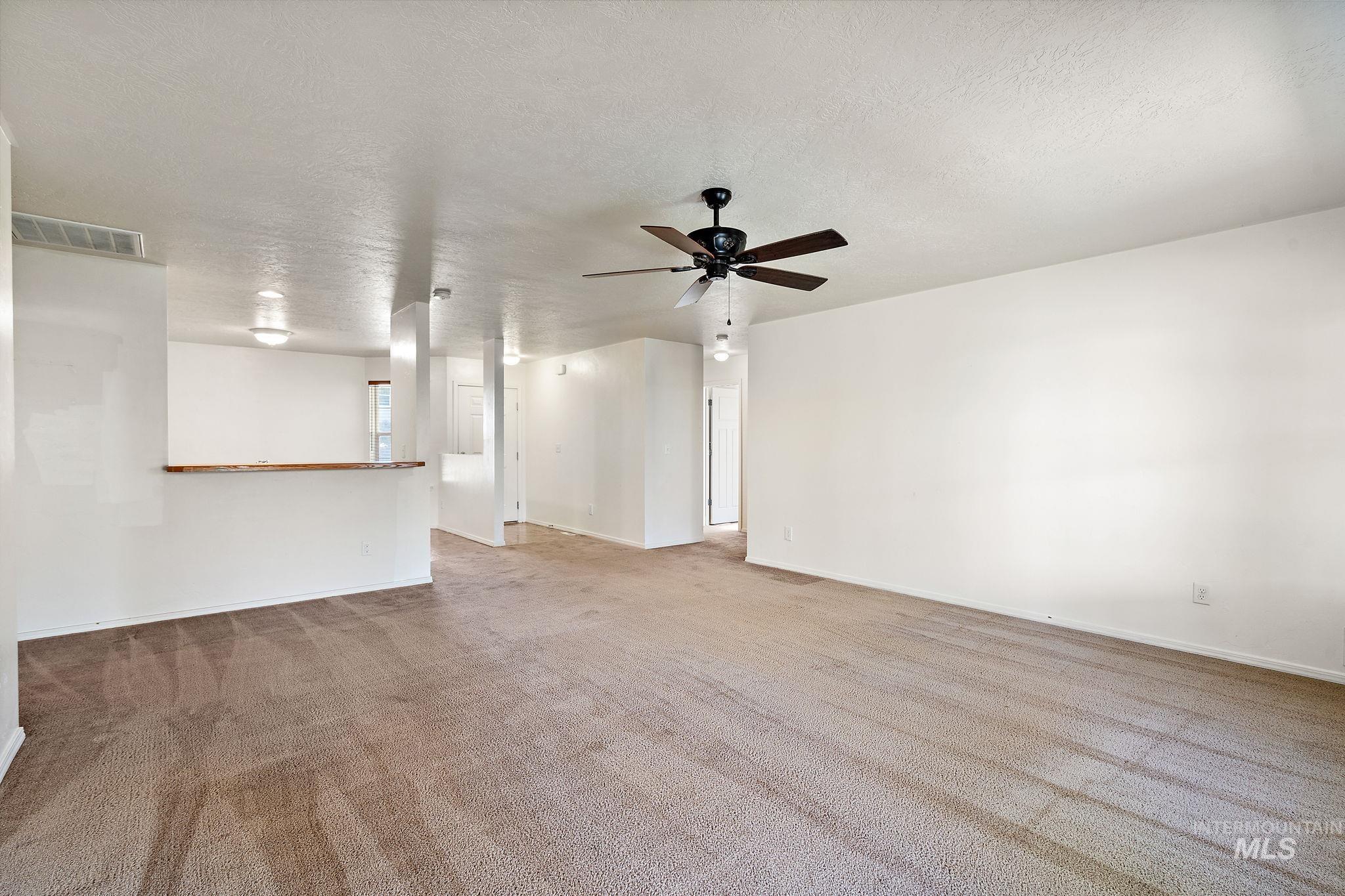 4331 N Beaham Ave, Meridian, Idaho 83646, 3 Bedrooms, 2 Bathrooms, Residential For Sale, Price $400,000, 98925493