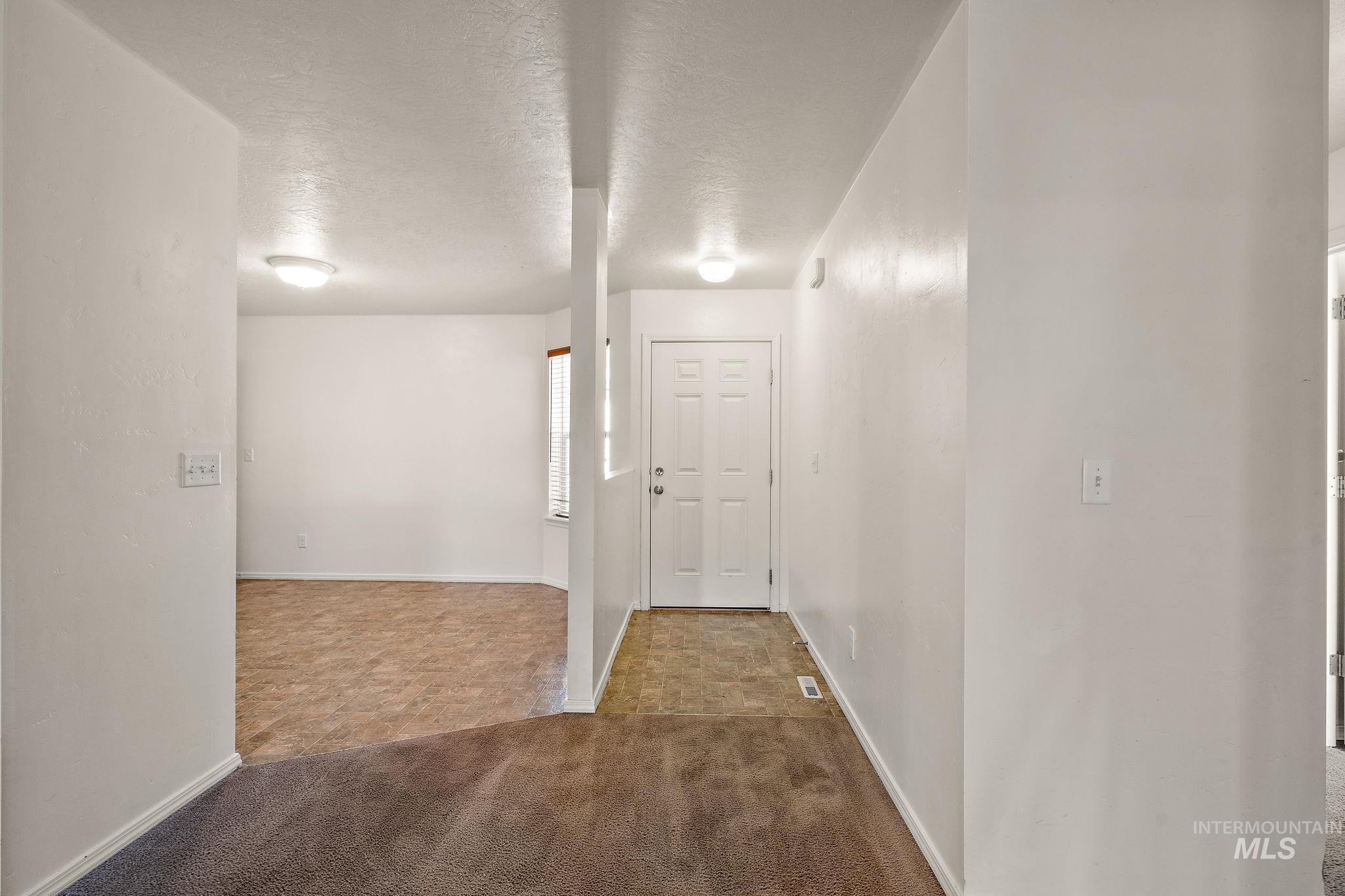 4331 N Beaham Ave, Meridian, Idaho 83646, 3 Bedrooms, 2 Bathrooms, Residential For Sale, Price $400,000, 98925493