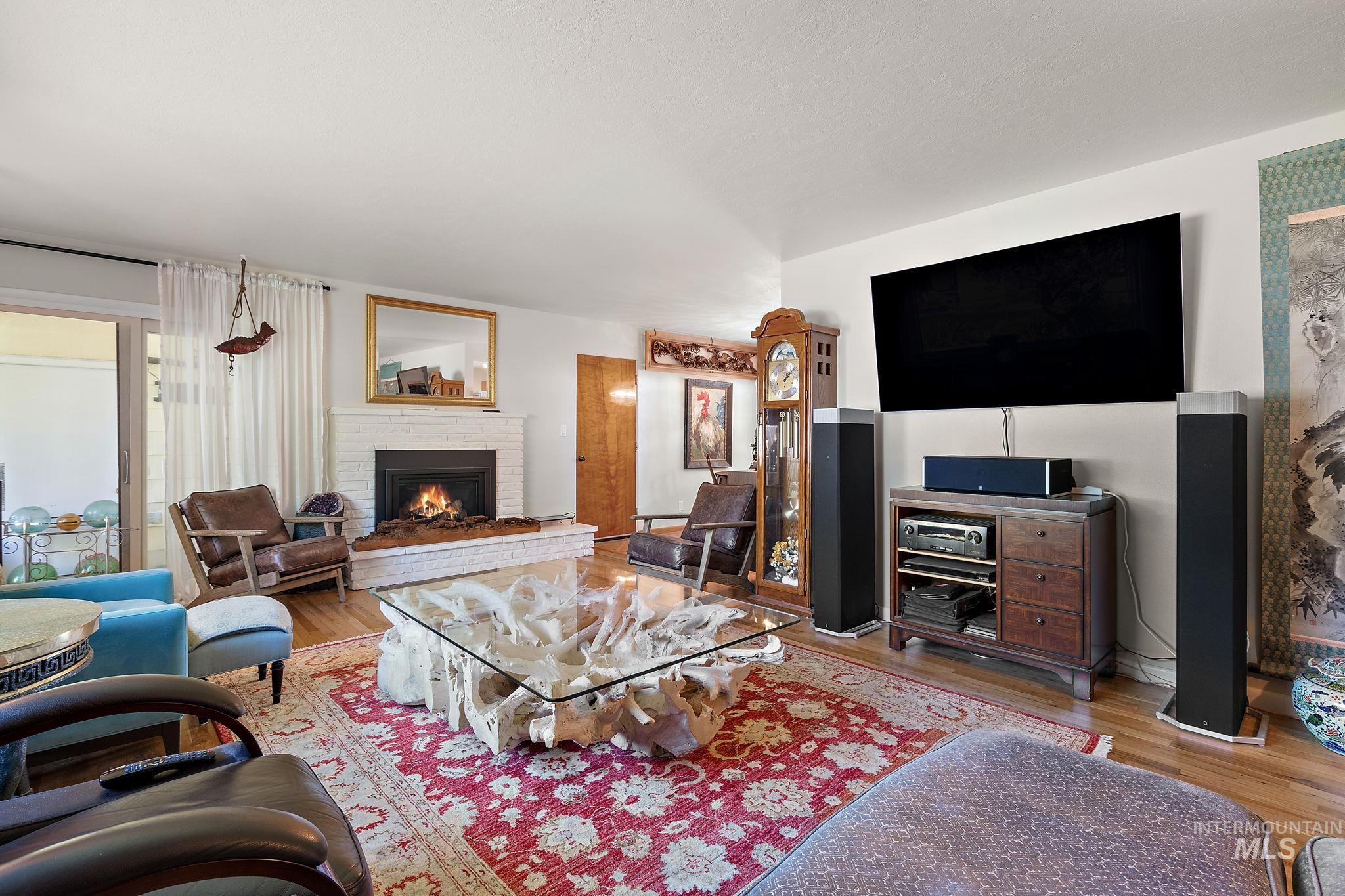5120 W Cassia Street, Boise, Idaho 83705, 3 Bedrooms, 1 Bathroom, Residential For Sale, Price $419,999, 98925495